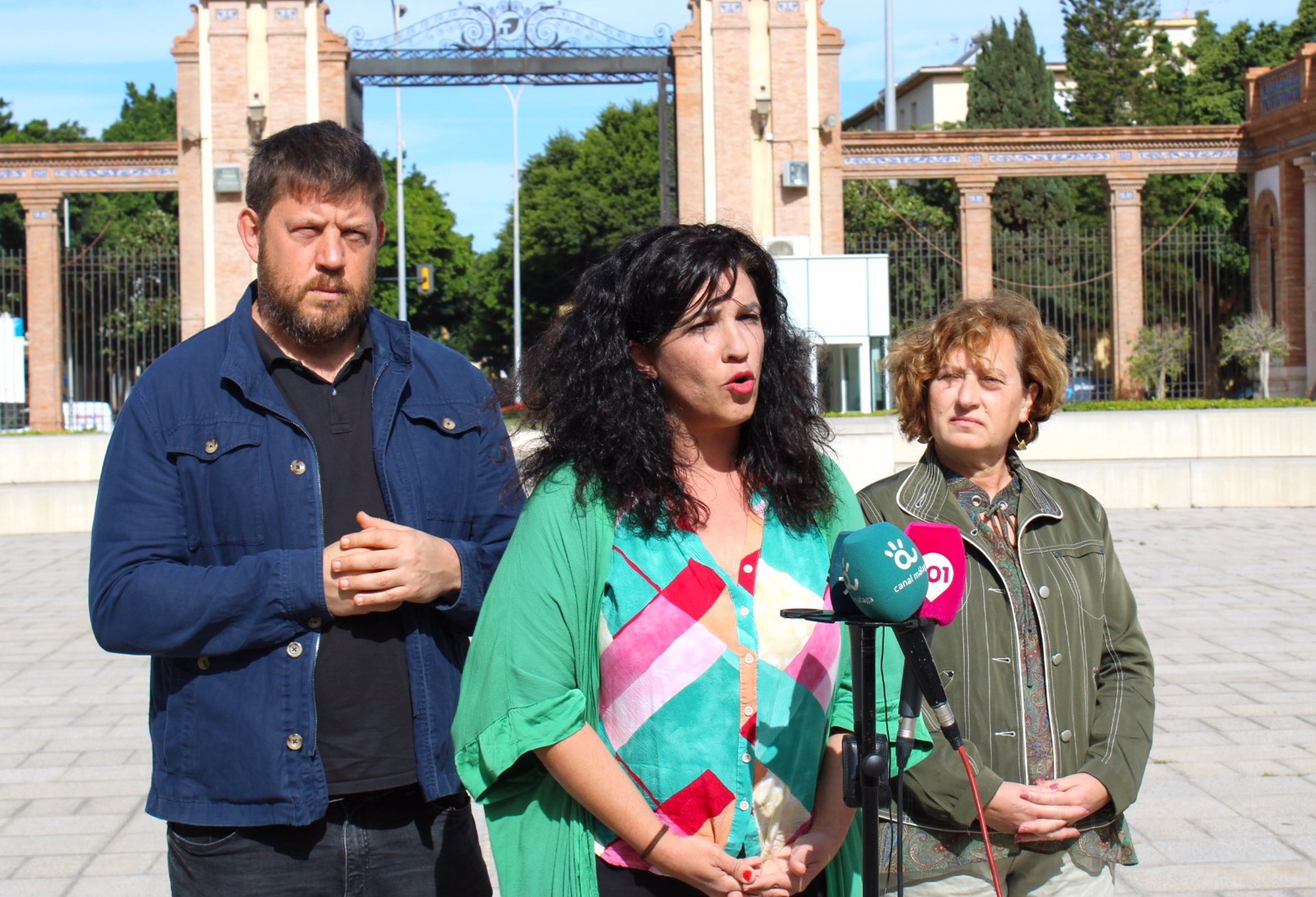 Con Málaga pide a alcalde que "acate" sentencia de discriminación por sexo favorable a trabajadoras de Más Cerca