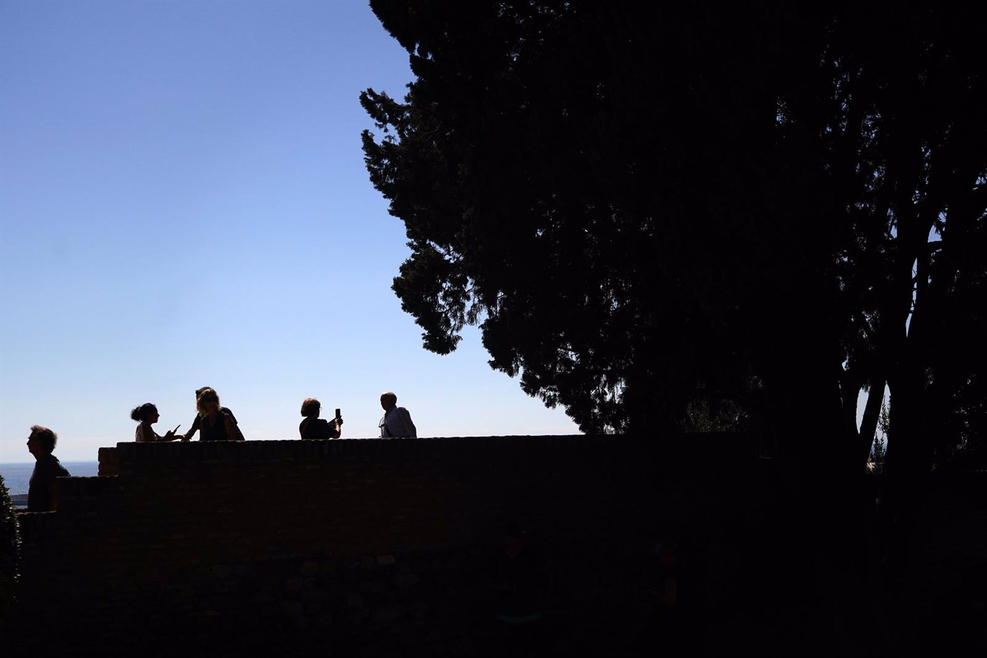 Con Málaga propone una consulta ciudadana sobre la tasa turística
