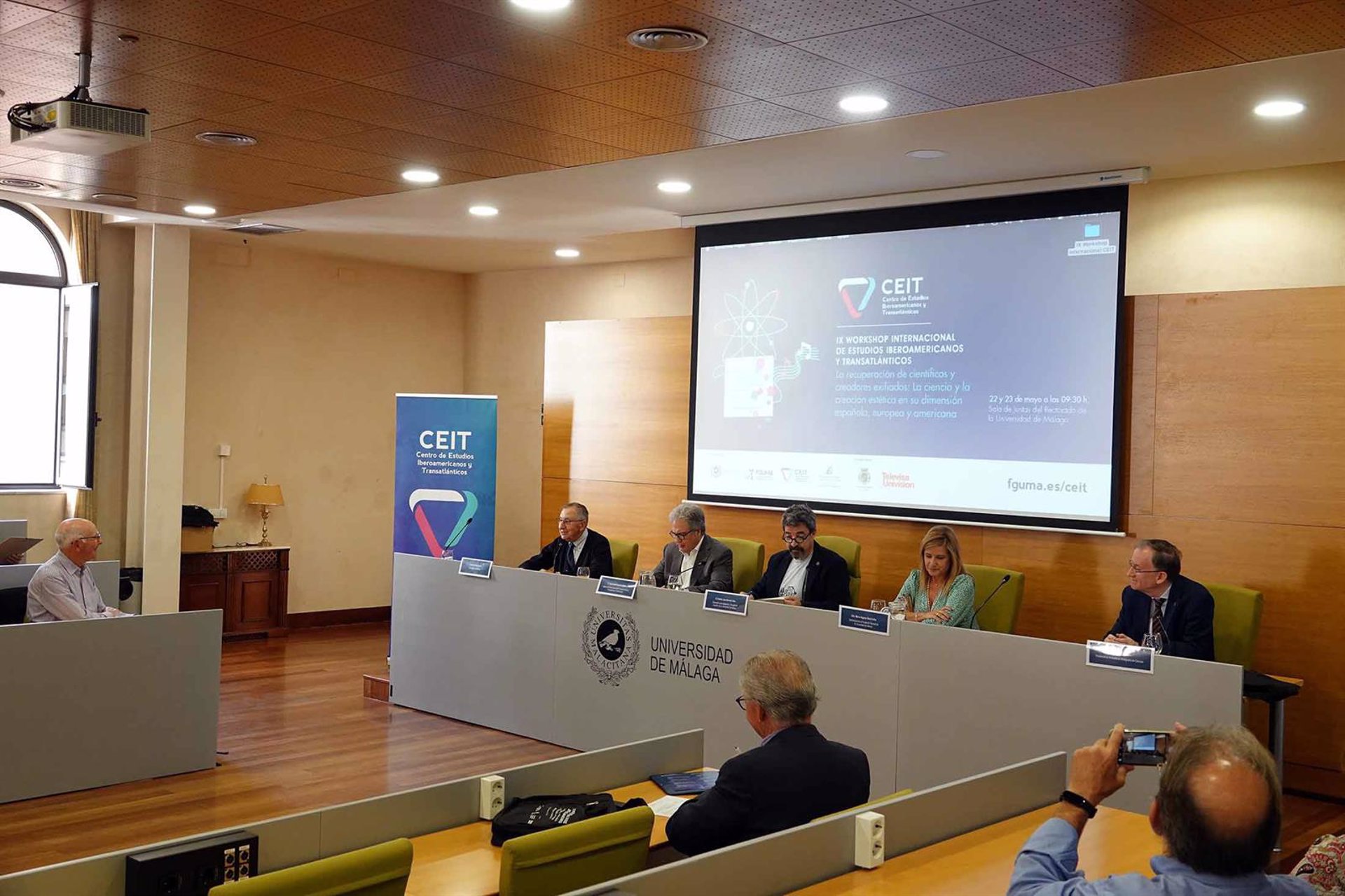 El Rectorado de la UMA recupera en unas jornadas a científicos y creadores de artes visuales exiliados
