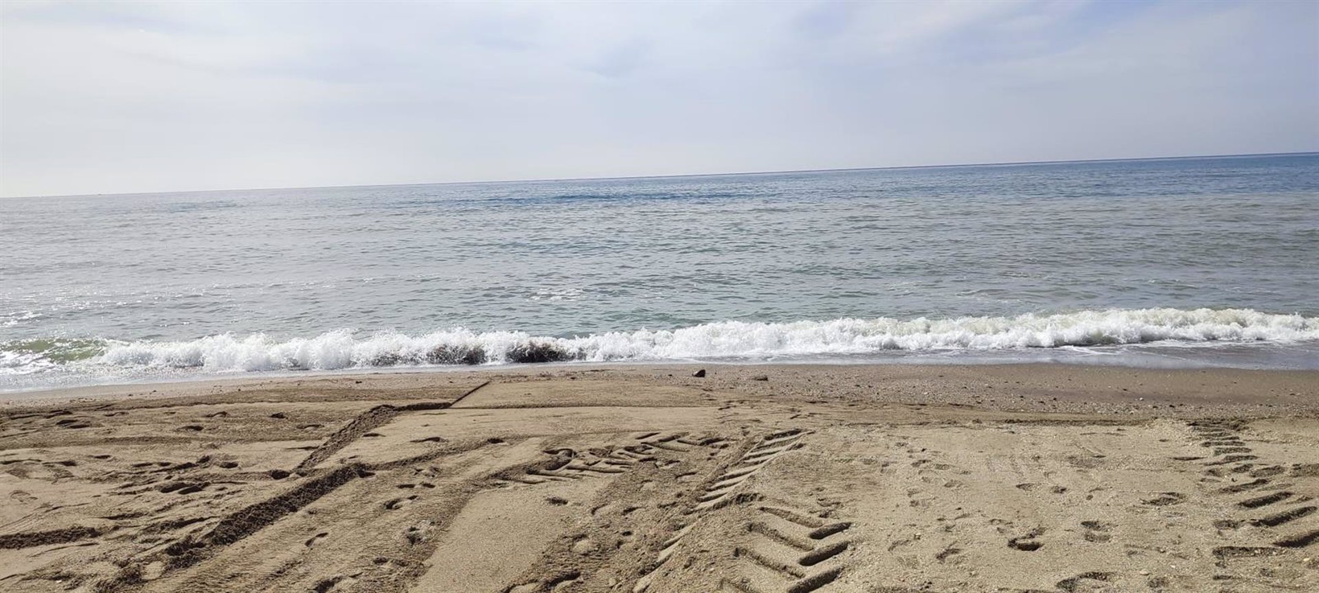 El subdelegado pide a la Junta los informes sobre extracción de arena para estabilización de playas de Marbella