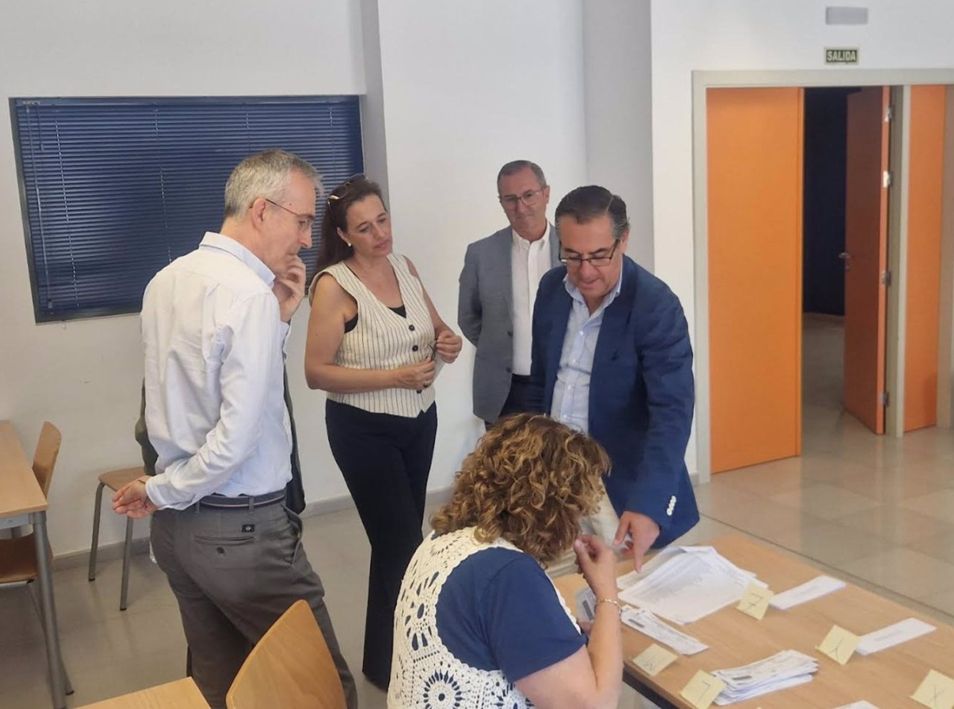 Briones destaca que la segunda jornada de la PEvAU en Málagacierra la fase de acceso sin incidencias