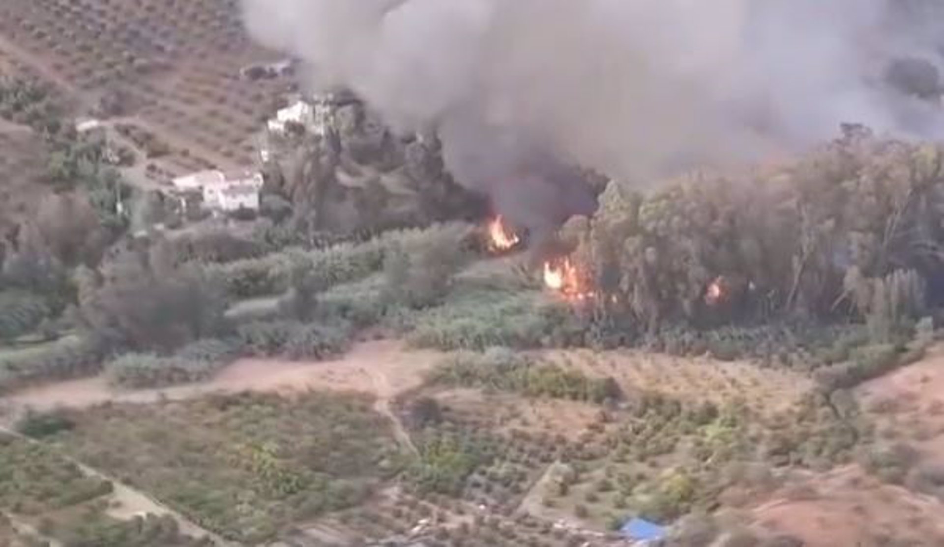 El Infoca tiene estabilizado un incendio declarado este miércoles en el paraje 'Río Grande' de Guaro