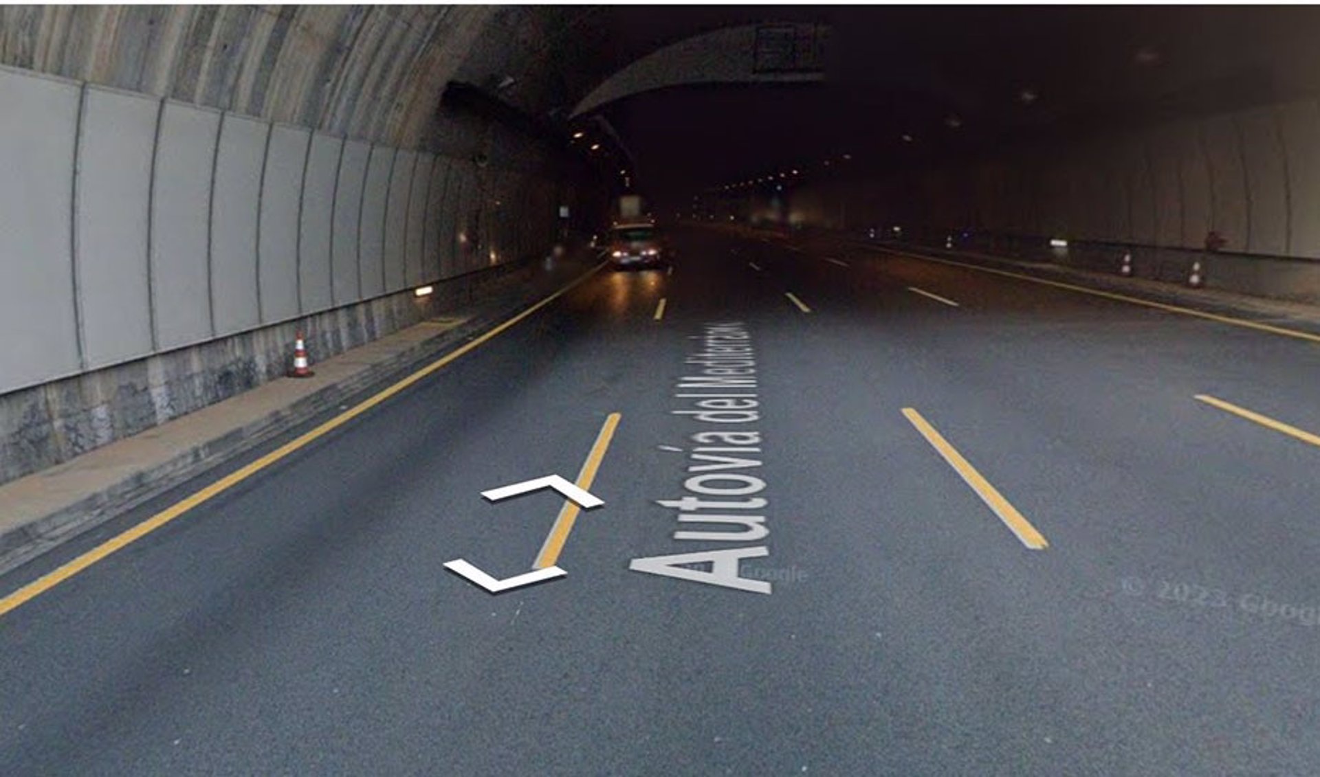 - Fallece una motorista al chocar con un coche en el túnel de Churriana en Málaga