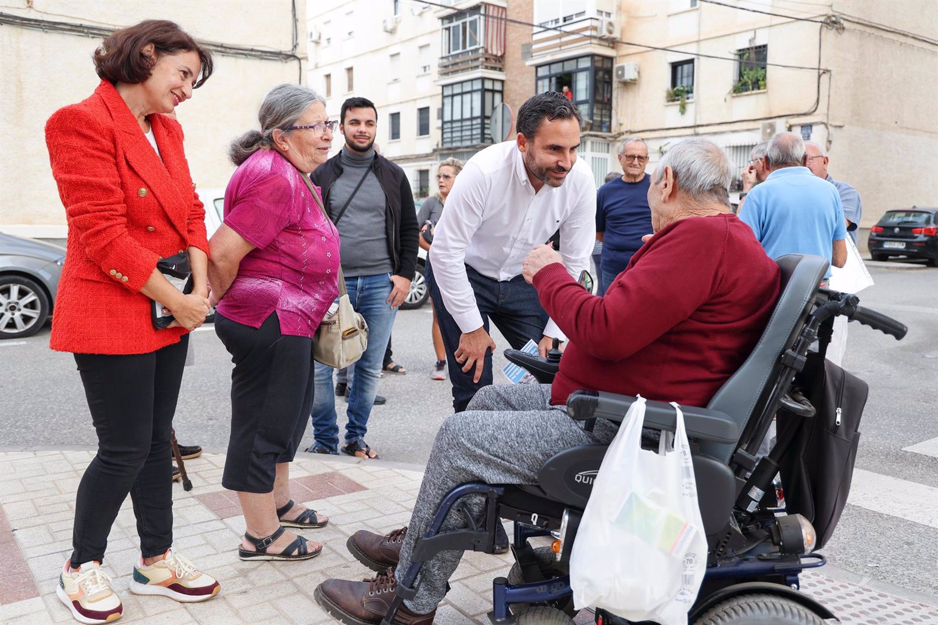 El PSOE lamenta que el alcalde "vea normal que los malagueños sean expulsados por la especulación inmobiliaria"