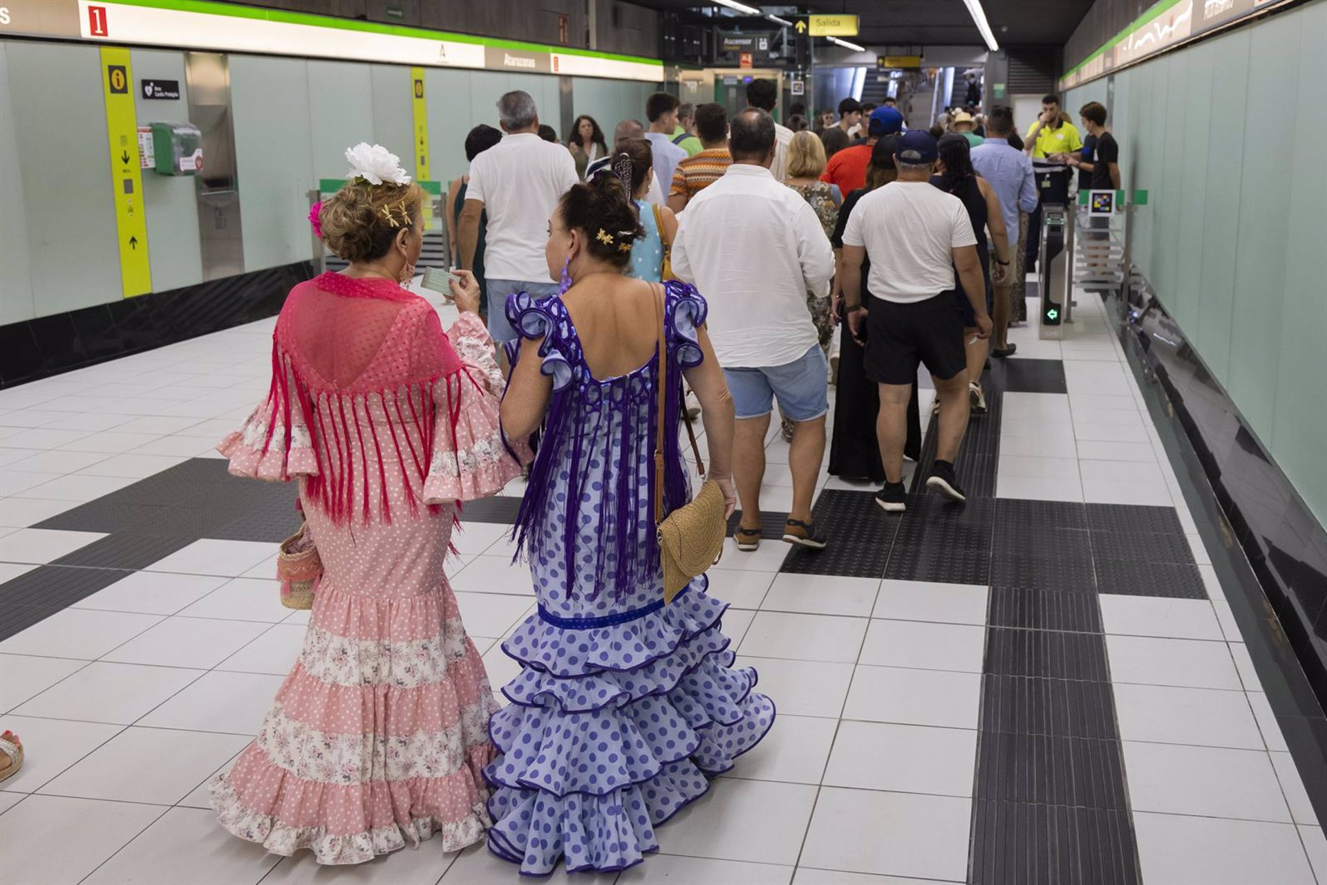 Metro de Málaga establece un nuevo récord en Feria, con 377.769 viajeros transportados, un 12% más