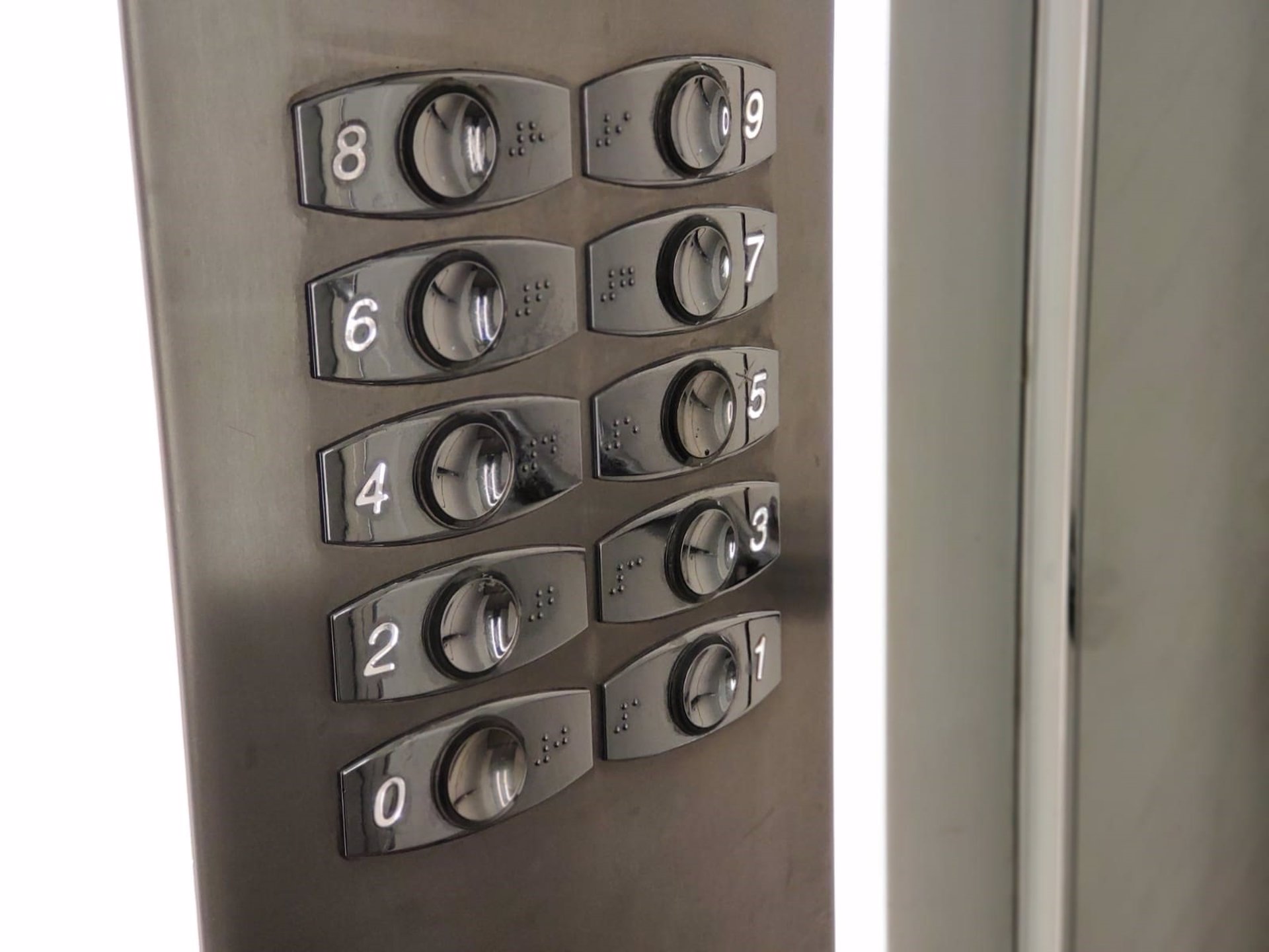 El Ayuntamiento de Málaga abre el plazo para solicitar las ayudas a instalación de ascensores