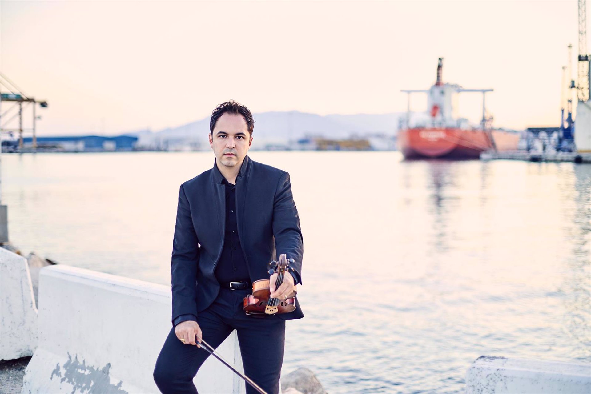 El violinista Jesús Reina y la Orquesta Filarmónica ofrecen el domingo un concierto en el Castillo de Gibralfaro