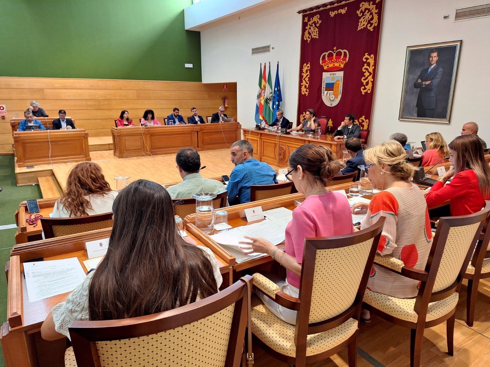 Torremolinos acuerda en pleno apoyar a las personas que padecen Enfermedad Inflamatoria Intestinal