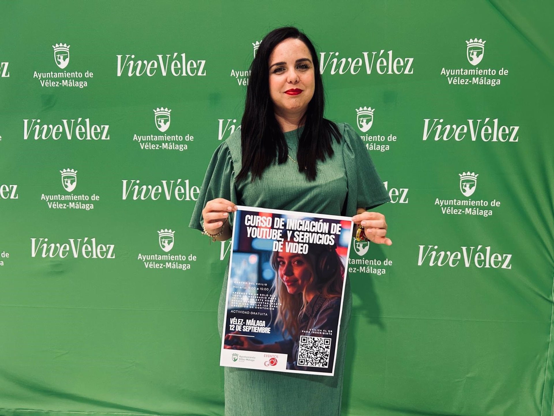 Vélez-Málaga lanza unos cursos de iniciación a Youtube, Tik Tok y redes sociales para jóvenes del municipio