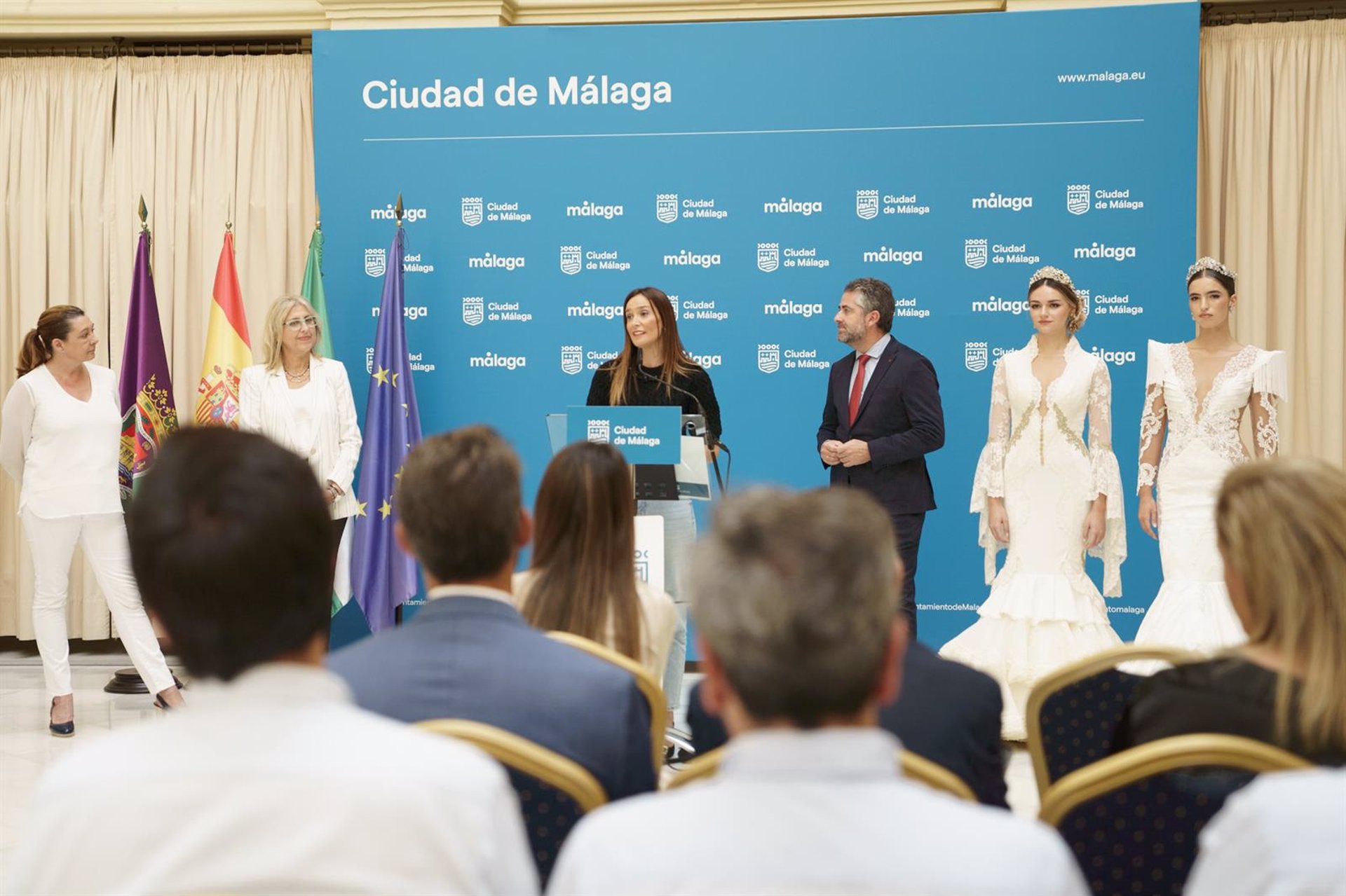 La avenida Pío Baroja acoge el 18 de octubre la Pasarela 'Fashion Day' de Echeverría de El Palo