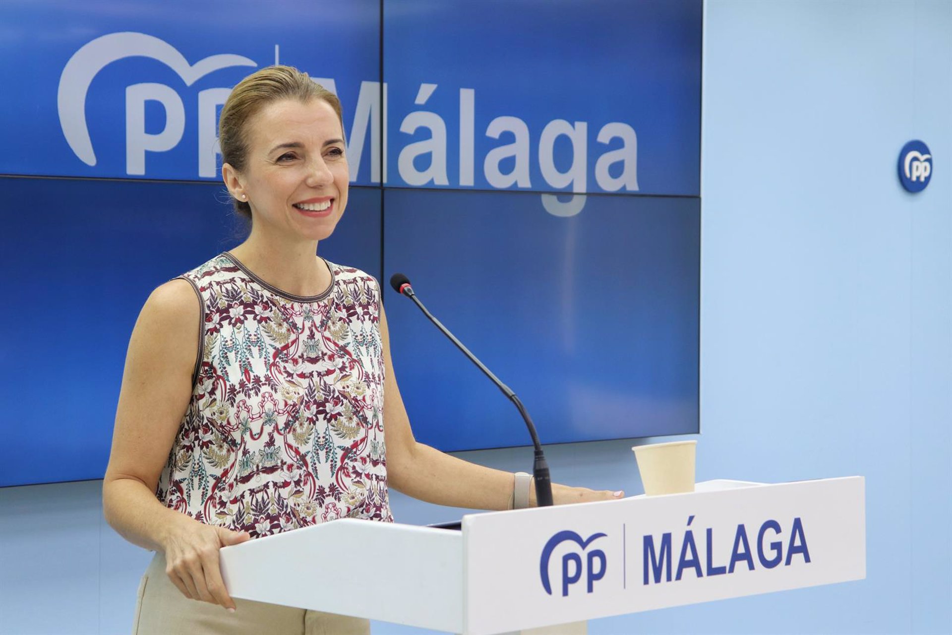 PP señala la "deuda de Sánchez con las personas dependientes", frente al "giro de 180 grados" dado por la Junta