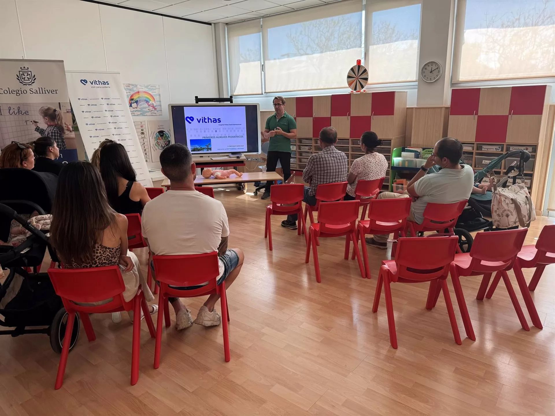 Hospital Vithas Xanit Internacional explicará el manejo de bronquiolitis en el centro infantil Salliver