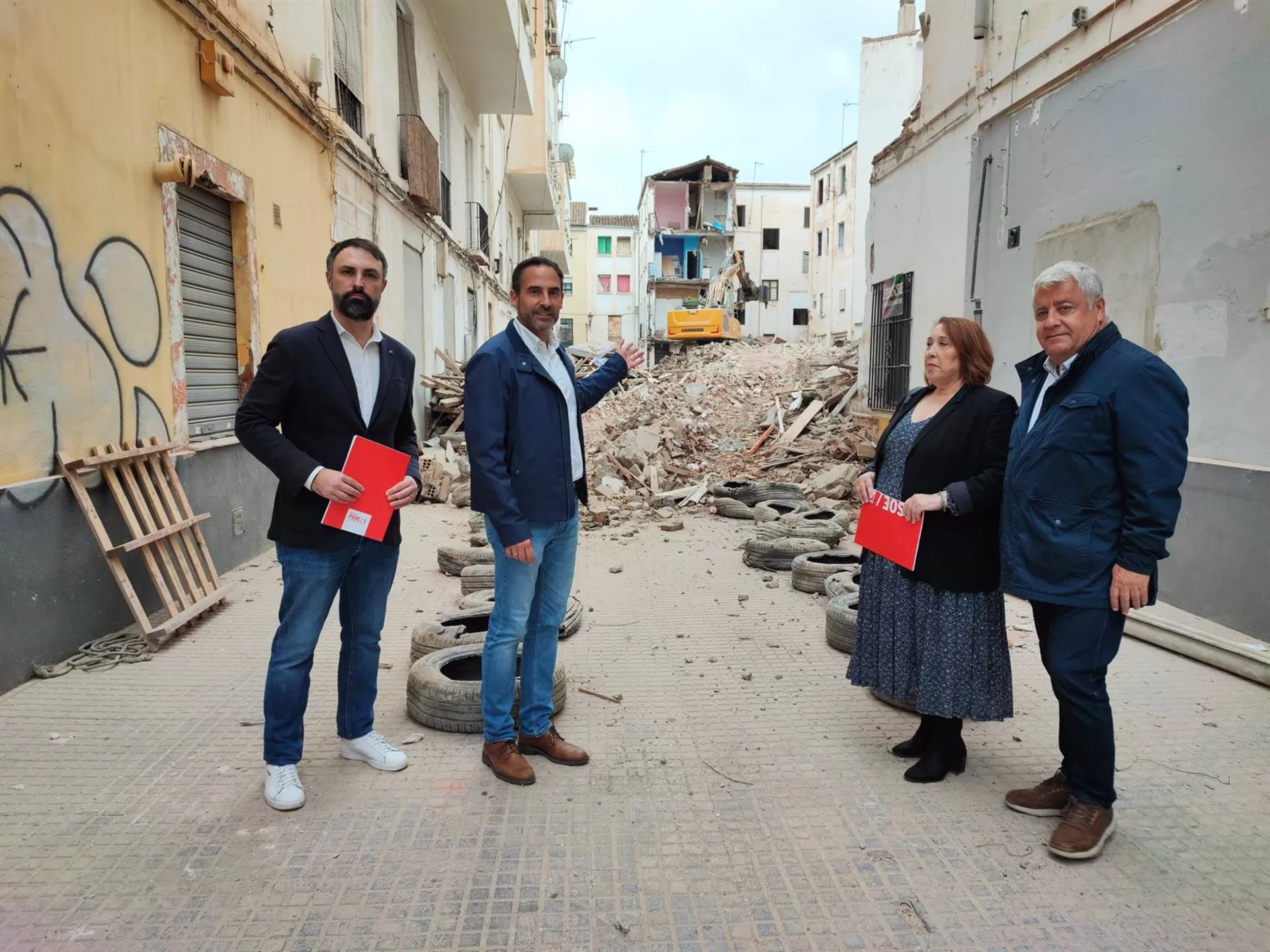 PSOE pide a alcalde que "deje de escurrir el bulto y asuma competencias para limitar las viviendas turísticas"
