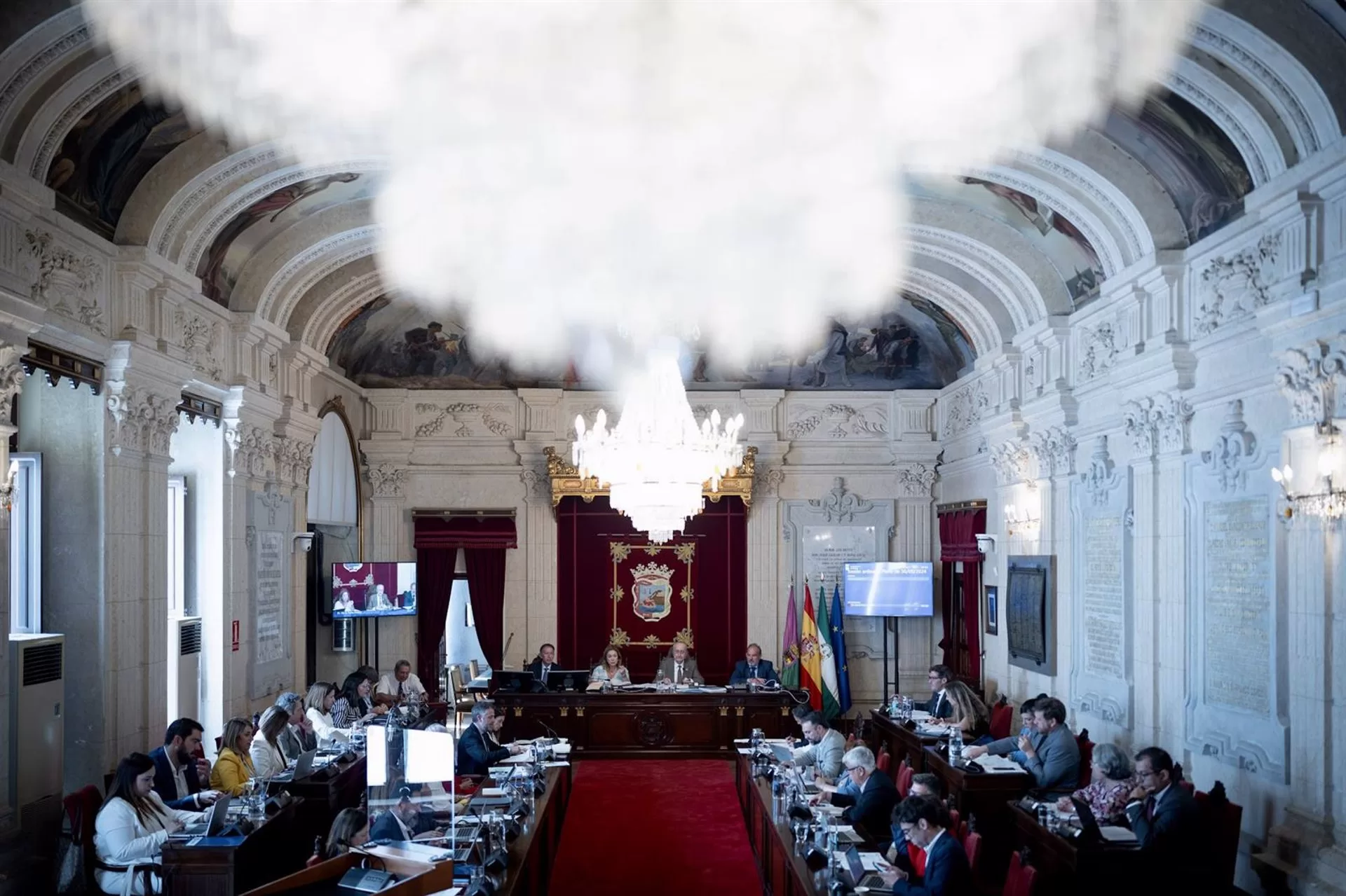 Vivienda, el tercer hospital y el 25N, a debate en el pleno del Ayuntamiento de Málaga