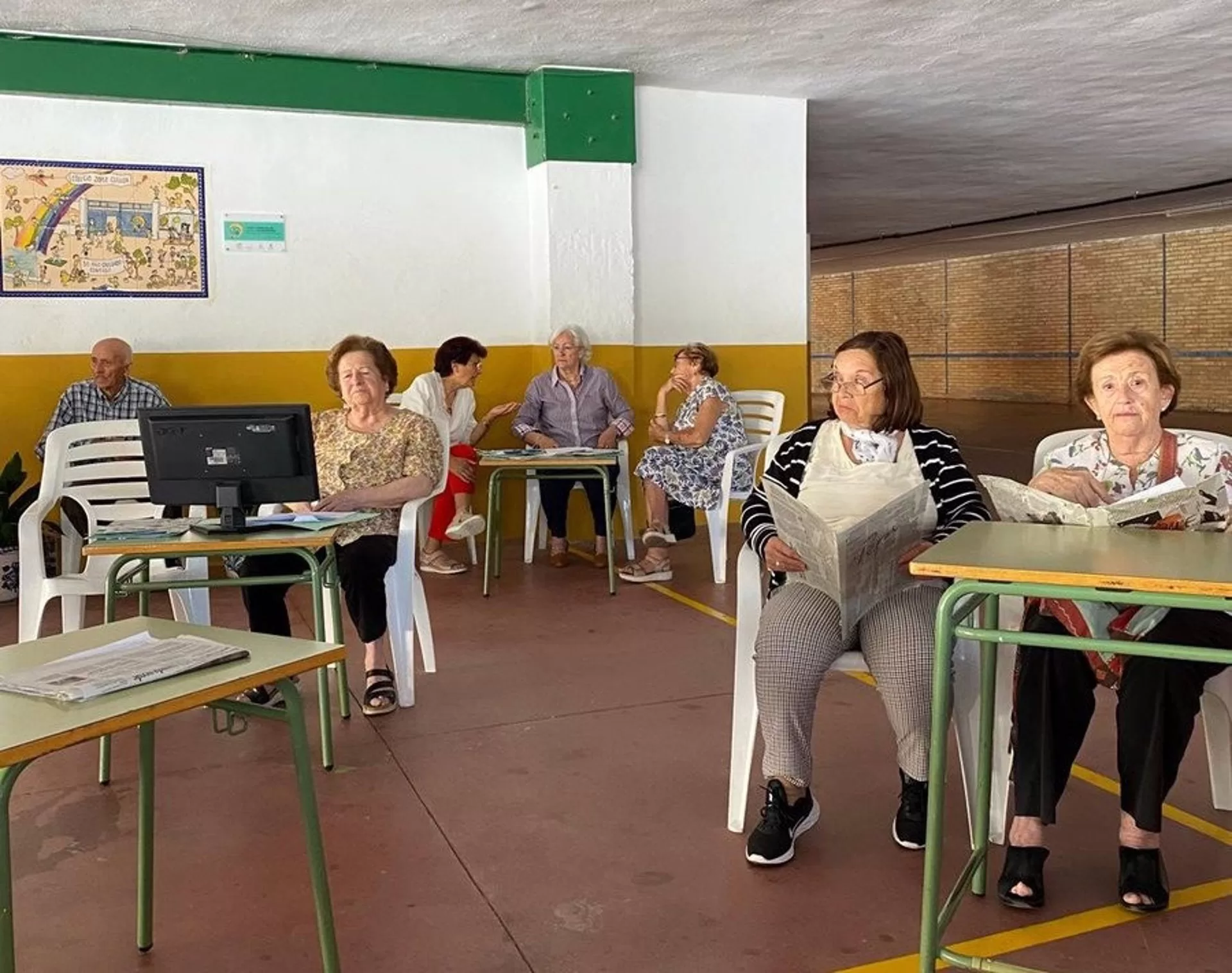 Samfyc publica los relatos del certamen 'Mayores creativos' del Centro de Salud El Palo y asociación En Activo