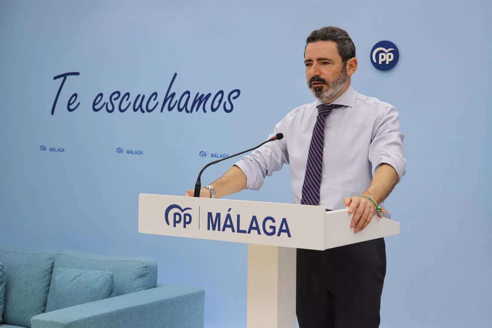 El PP acusa al PSOE de mentir: "Montero celebraba su congreso mientras pactaba condonar la deuda a Cataluña"
