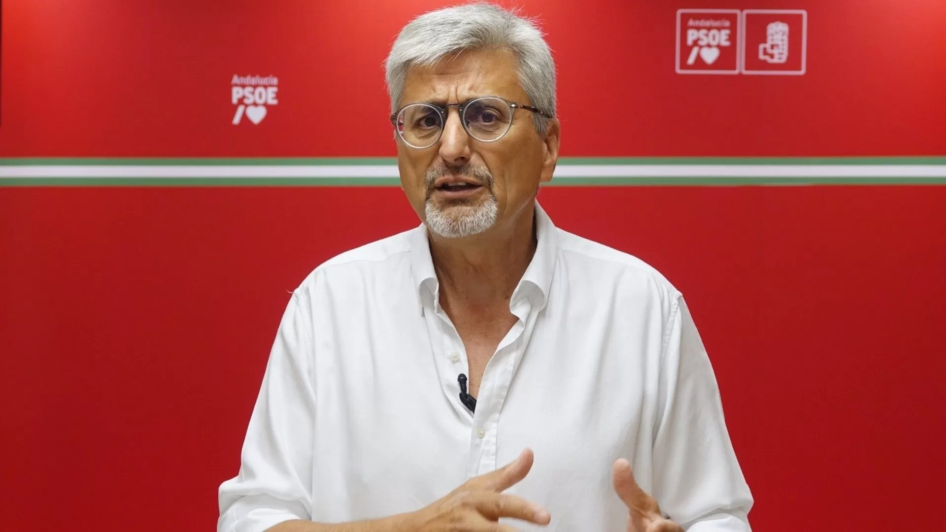 PSOE afea a Moreno que "si hubiera cumplido su promesa de la autovía del agua" no habría que desembalsar