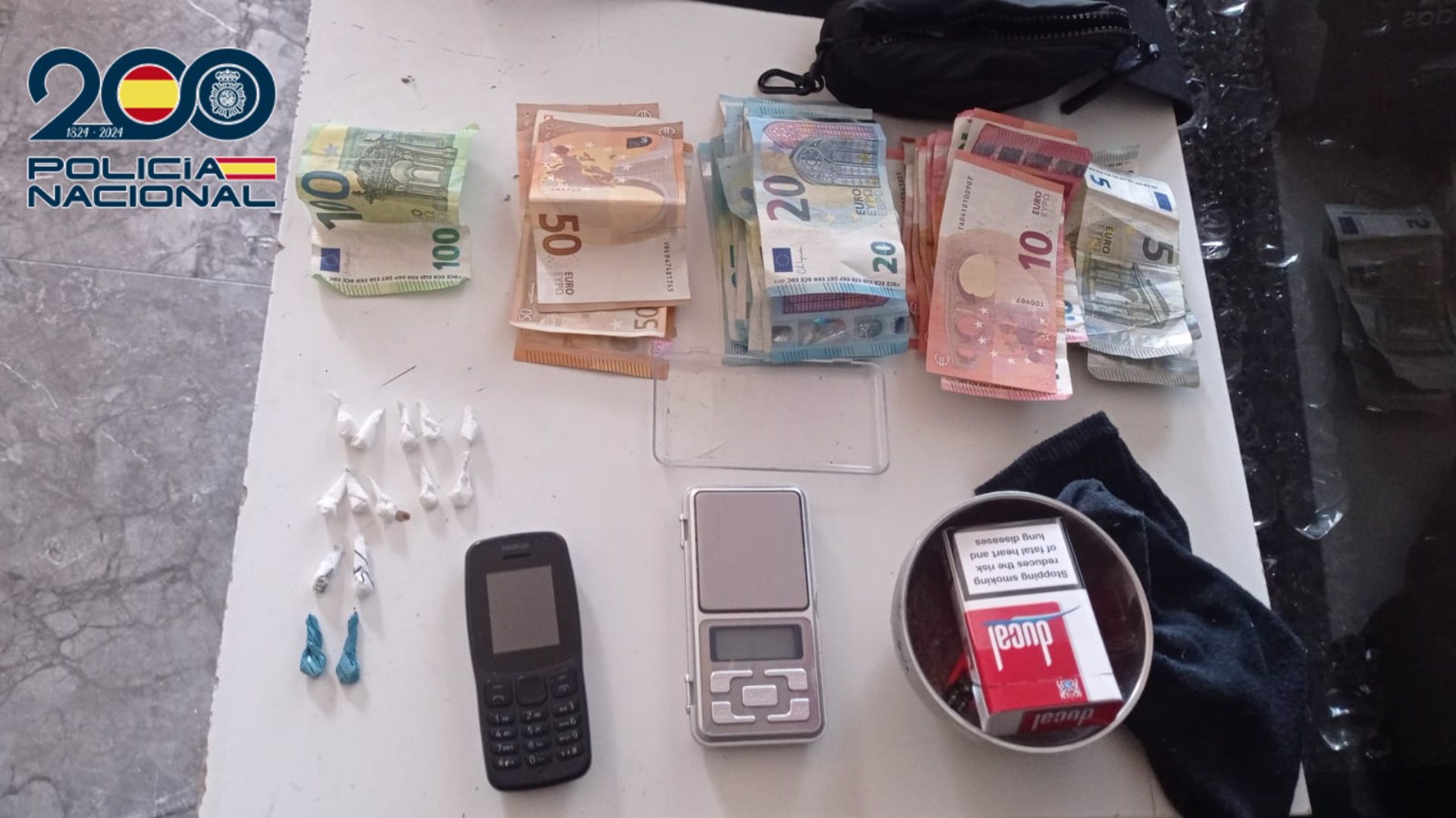 Doce detenidos tras desarticular varios puntos de venta de droga en distintos barrios de Málaga