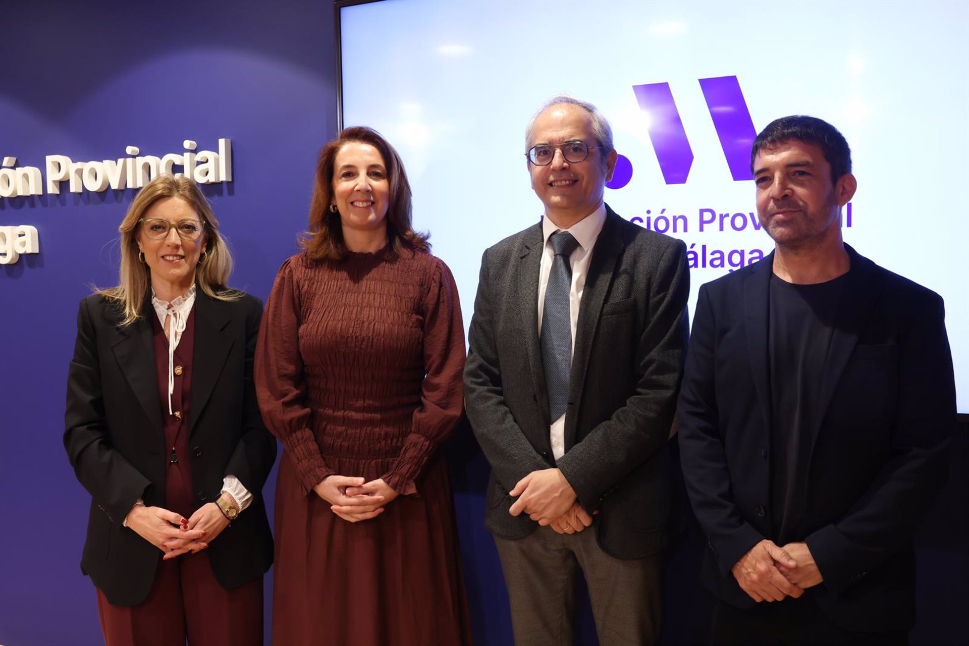 Expertos de todo el mundo en trabajo social se citan en unas jornadas sobre participación social e IA en Ronda
