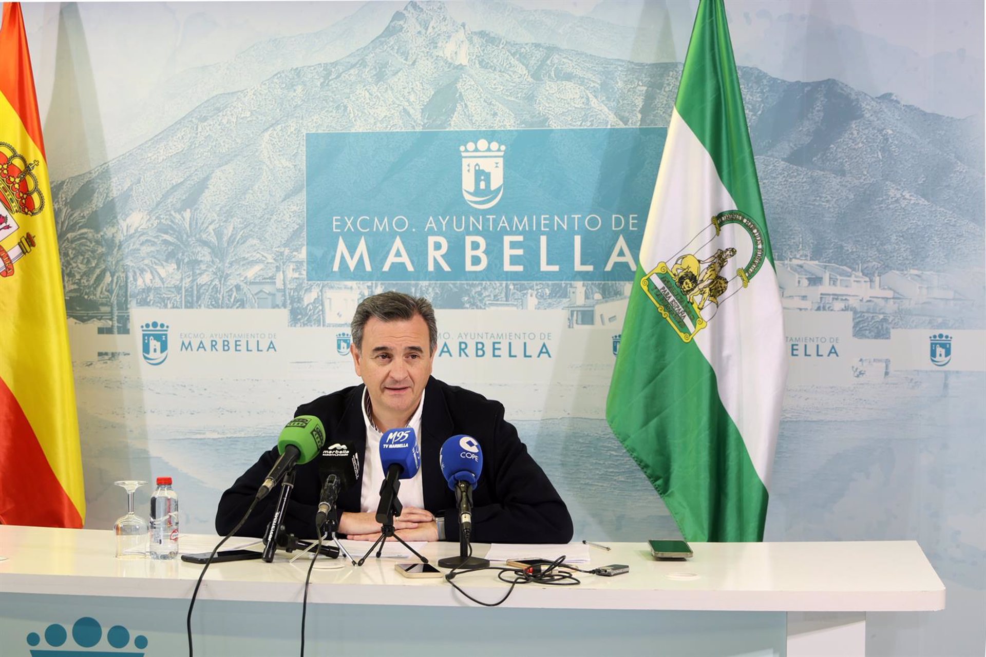 Marbella suscribe un nuevo convenio con la Jefatura Provincial de Tráfico para actualizar zonas de actuación
