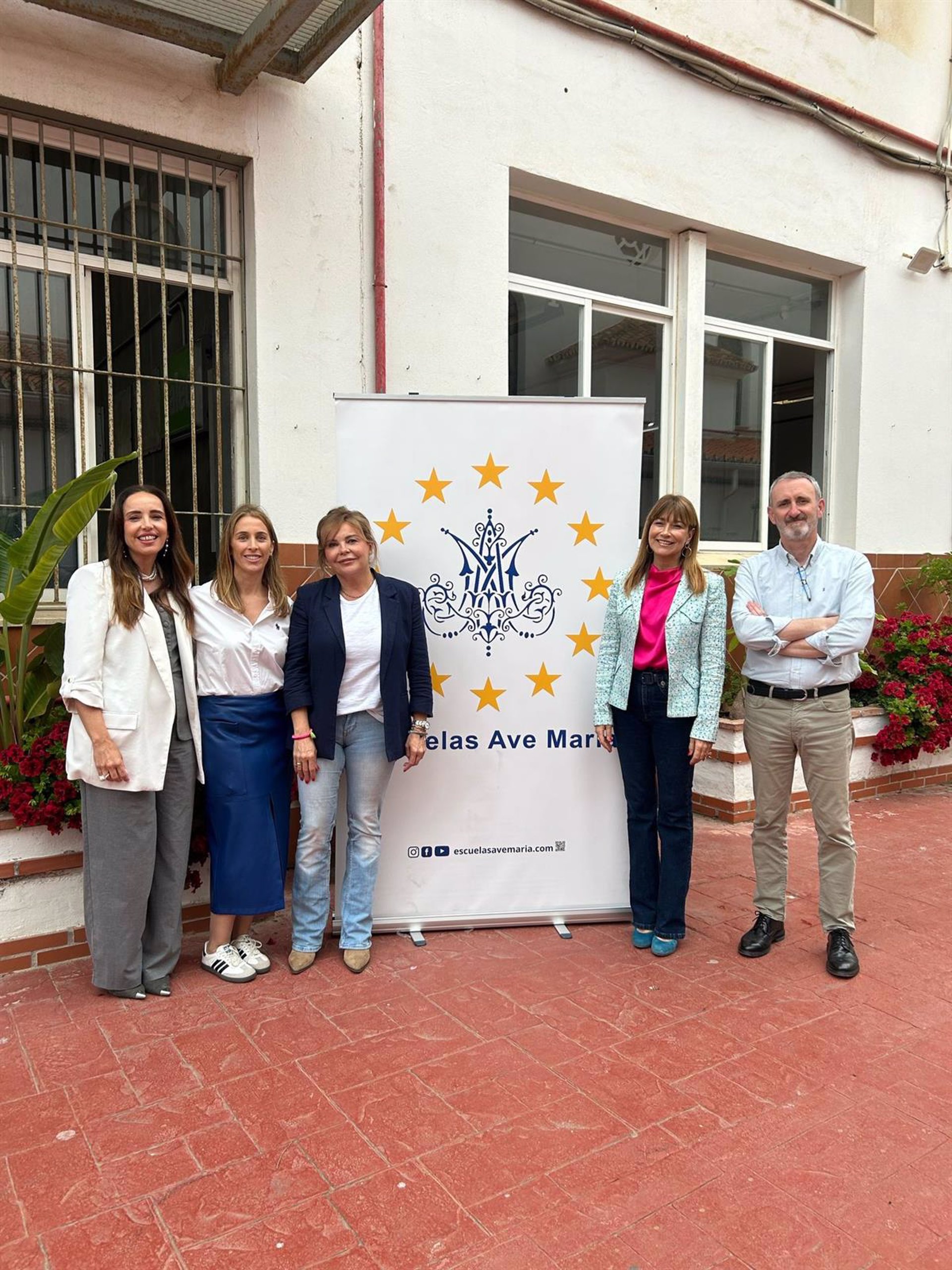 Una alumna de Escuelas Ave María, premiada en Certamen Literario sobre voluntariado de Consejería de Inclusión