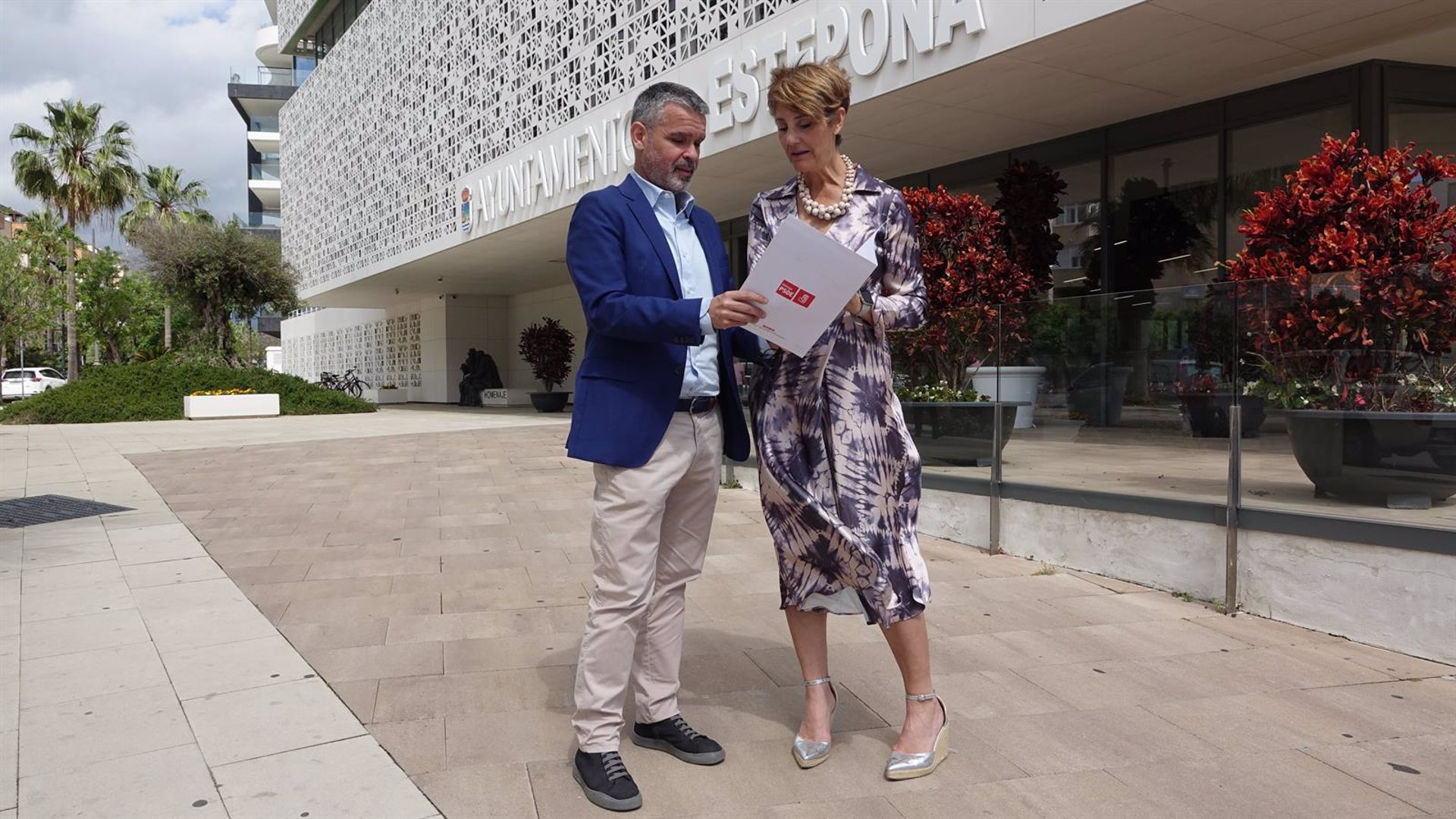 PSOE pide a Moreno que "se aplique la ejemplaridad que reclama a los demás" y expulse al alcalde de Estepona