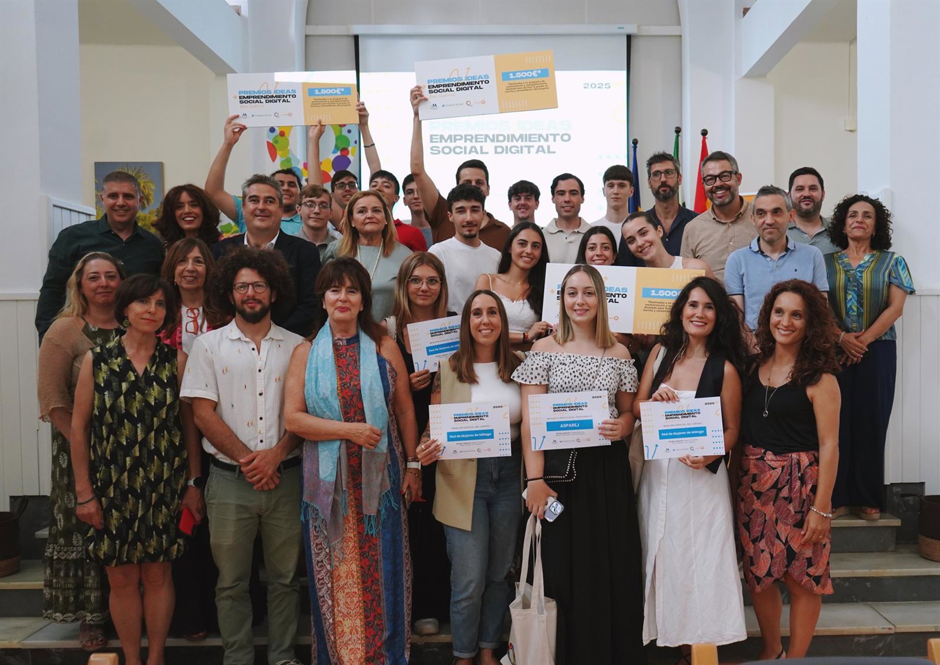 Más de 300 escolares trabajan en soluciones innovadoras y tecnológicas ante los desafíos de la sociedad