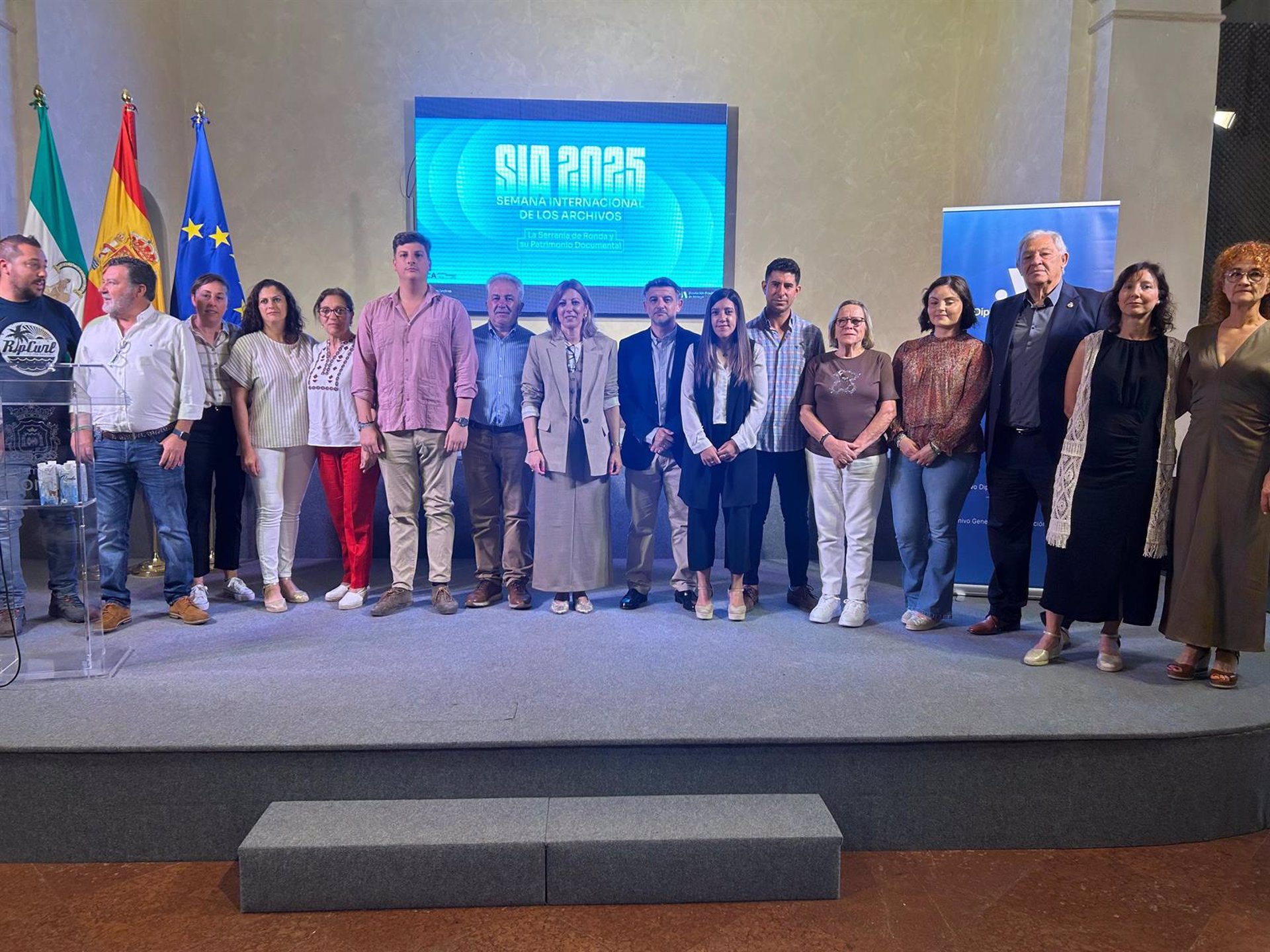 Ronda acoge una exposición para poner en valor el patrimonio documental e histórico de la comarca
