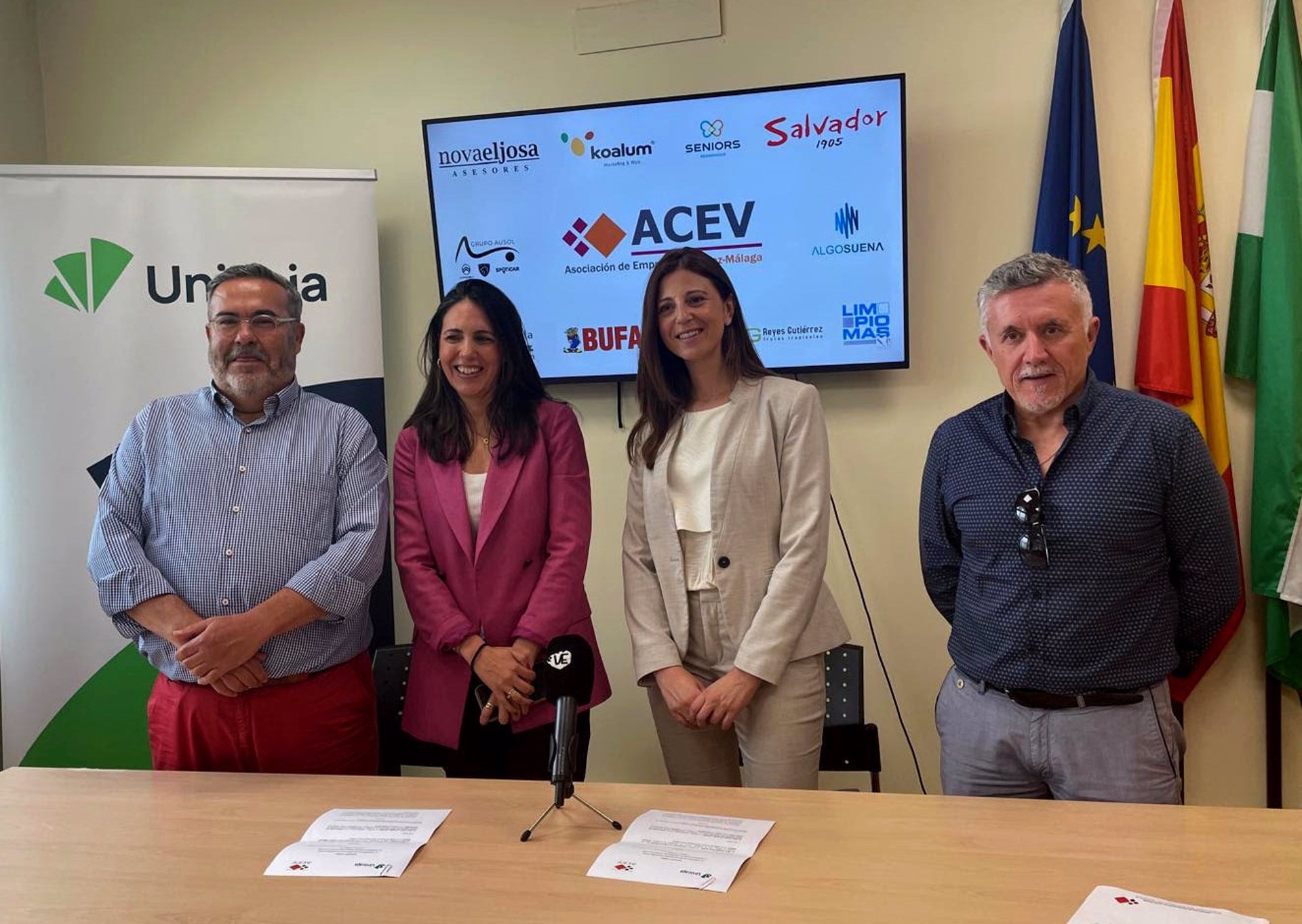 Unicaja y ACEV se alían para apoyar al tejido empresarial de Vélez-Málaga
