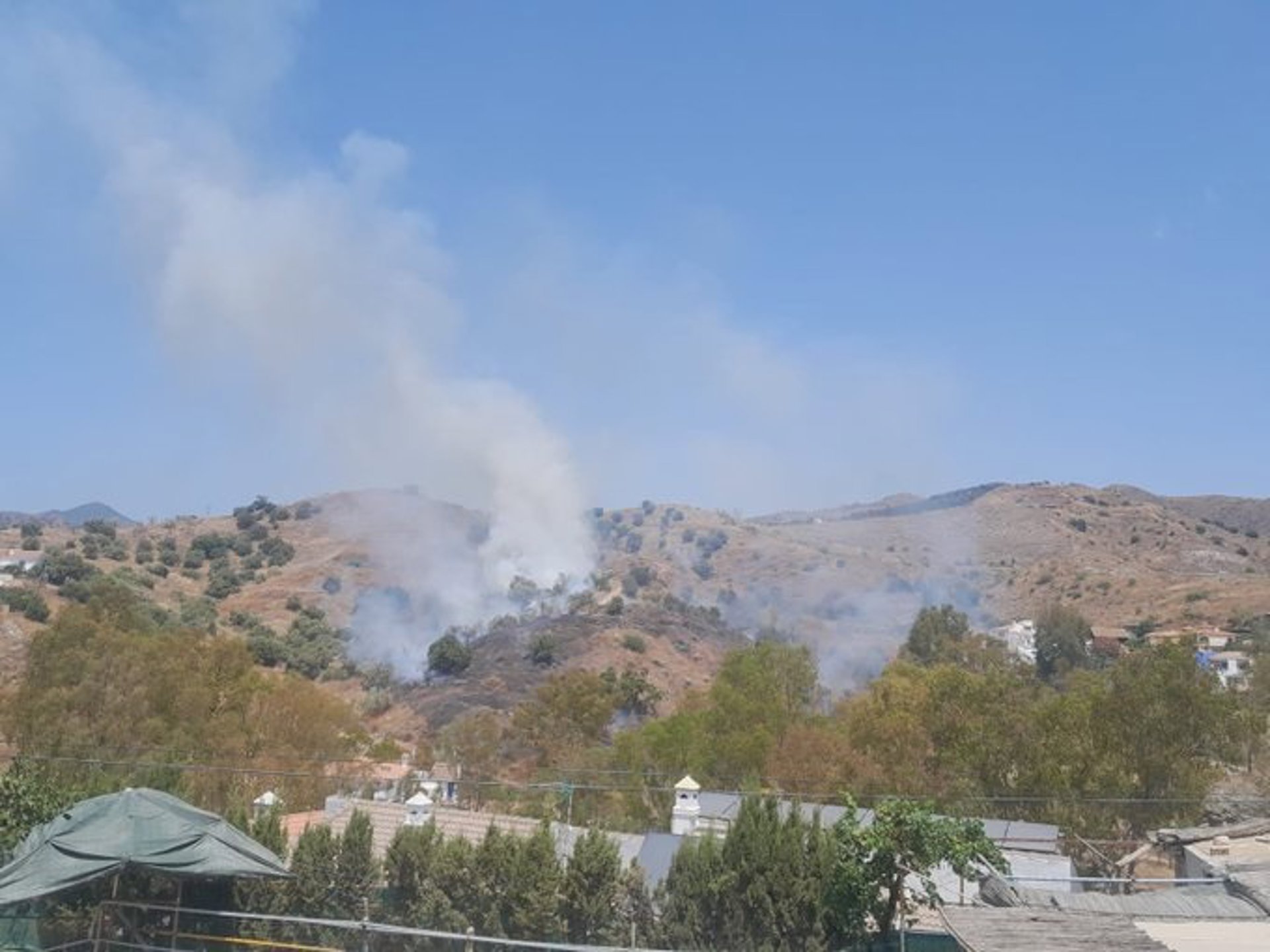 Declarado un incendio en el paraje Jarazmín de la capital