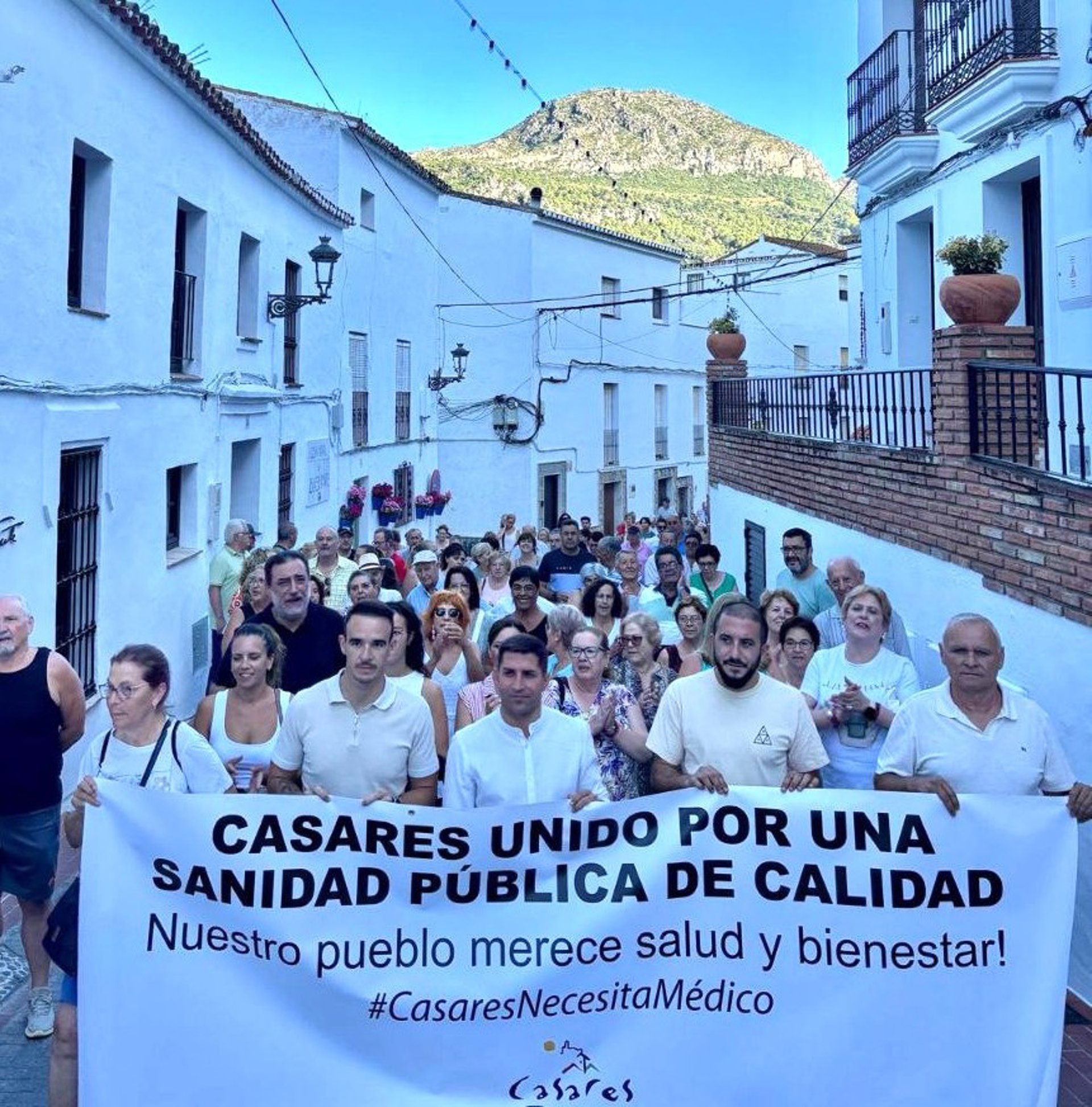 IU se moviliza "de costa a costa" en defensa de la sanidad pública en la provincia de Málaga