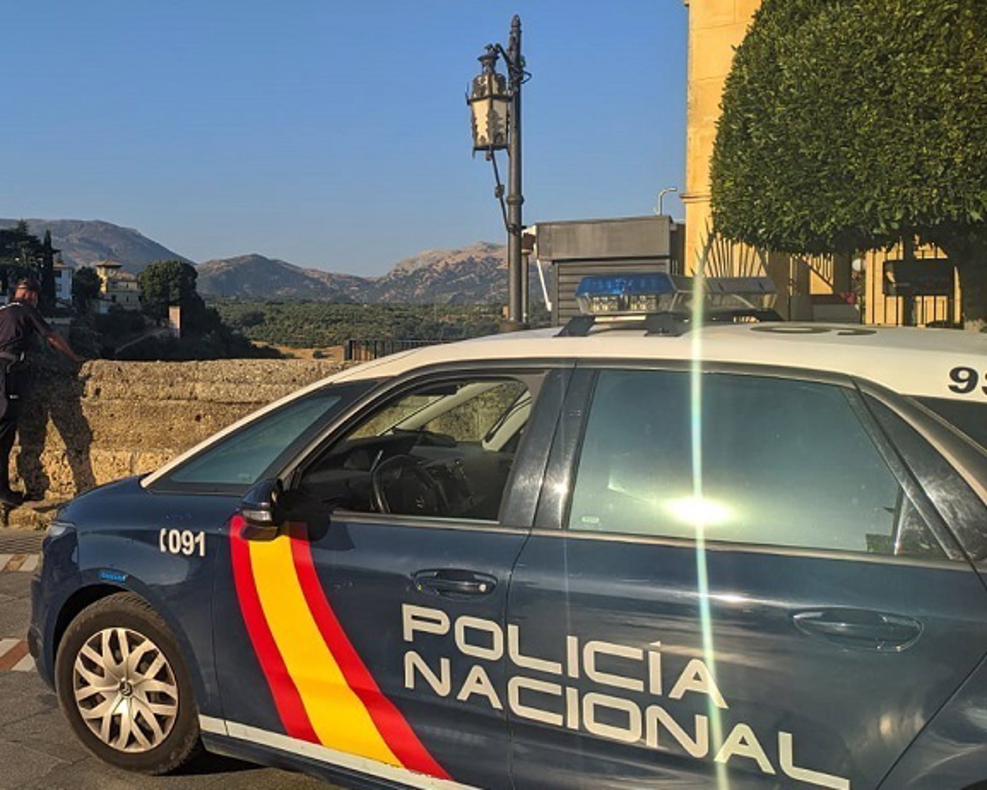 La Policía resuelve el asalto con la técnica del 'mataleón' a septuagenario en Ronda