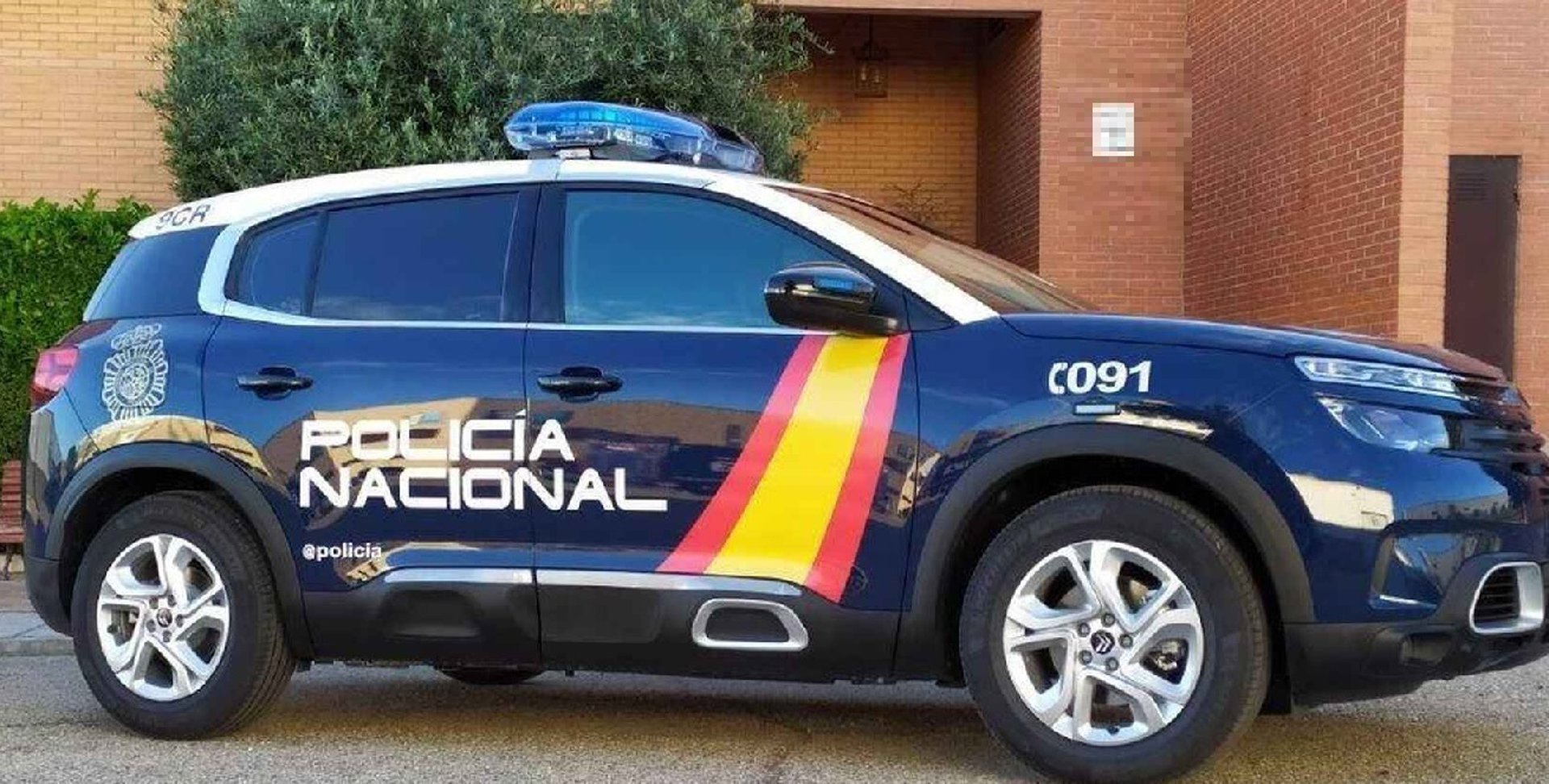 Hallan el cadáver de un indigente en una calle del centro