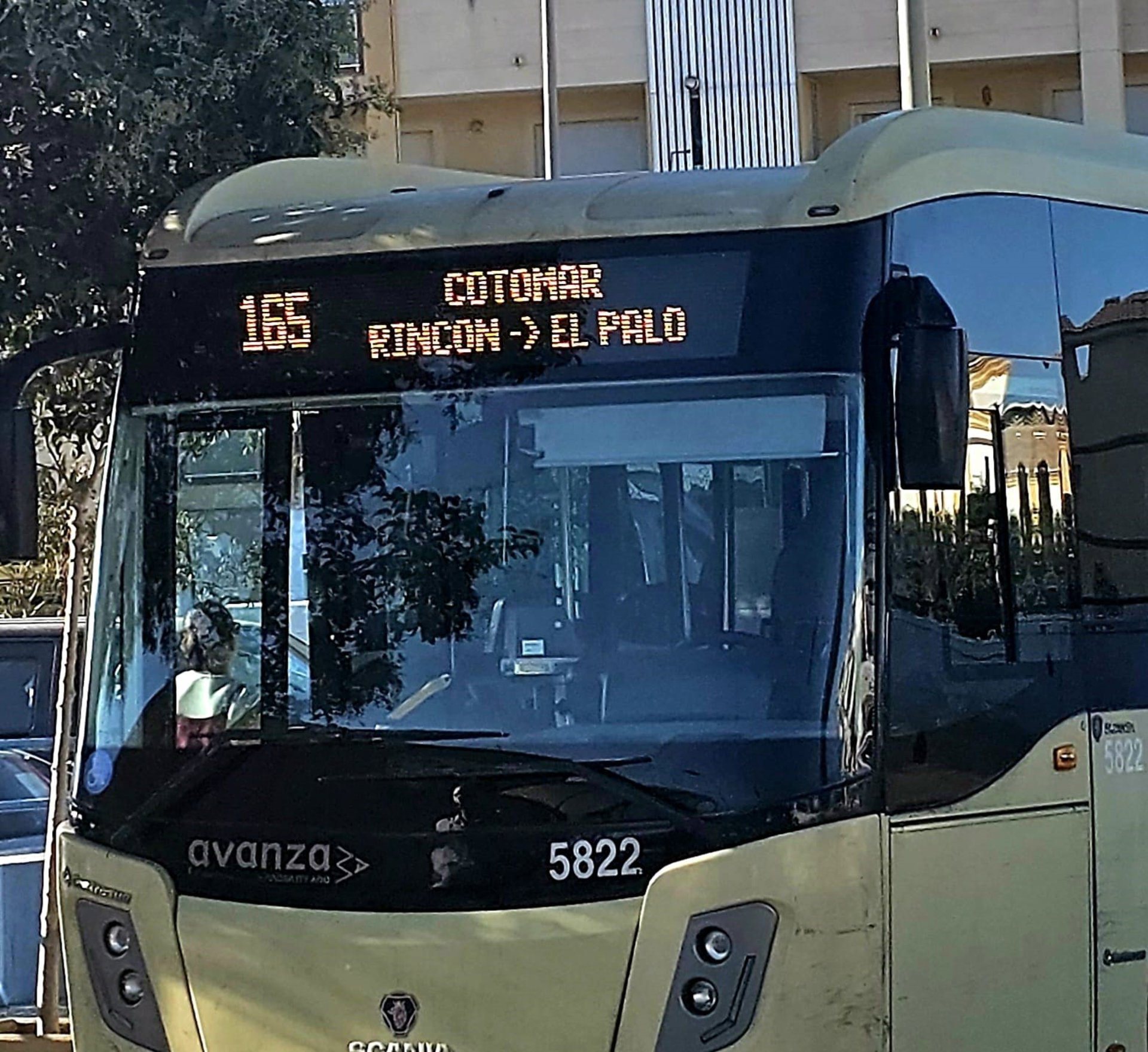 Activan una línea circular exprés de hora punta entre el municipio de Rincón y la barriada malagueña de El Palo