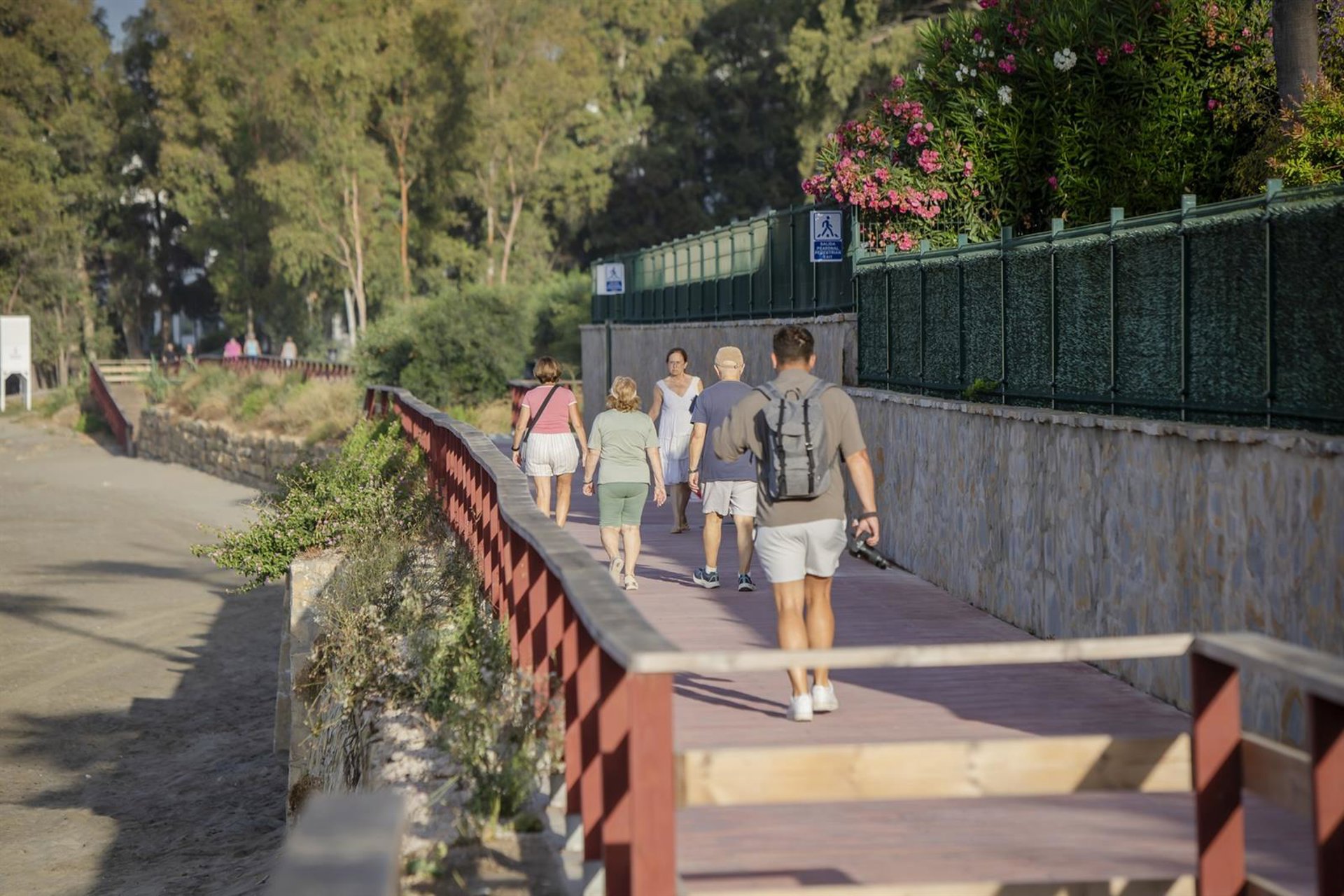 El tramo de corredor litoral entre Guadalmina Baja y Casasola en Estepona despierta interés de nueve empresas