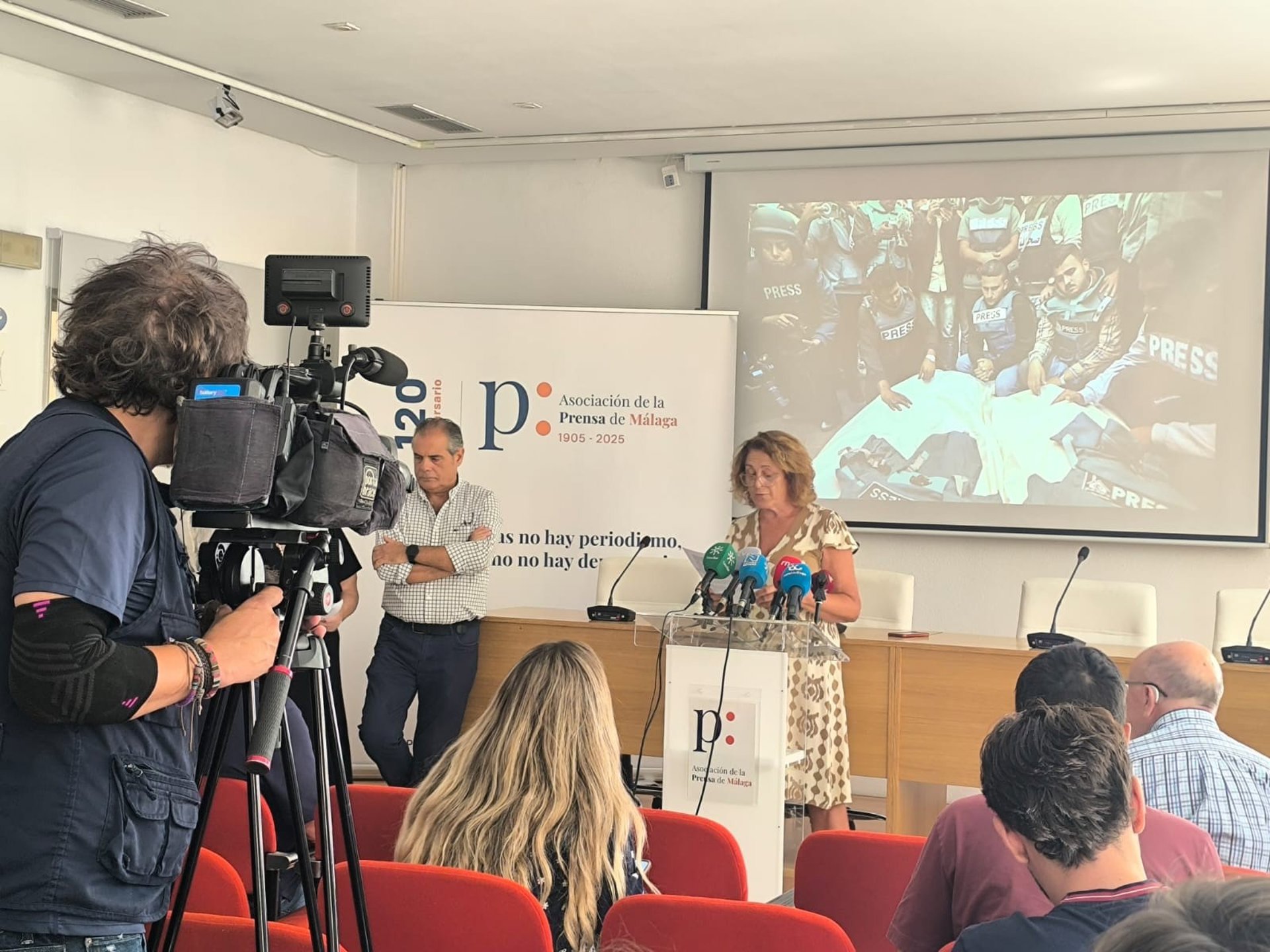 La Asociación de la Prensa condena "el asesinato sistemático e impune de cientos de periodistas" en Gaza