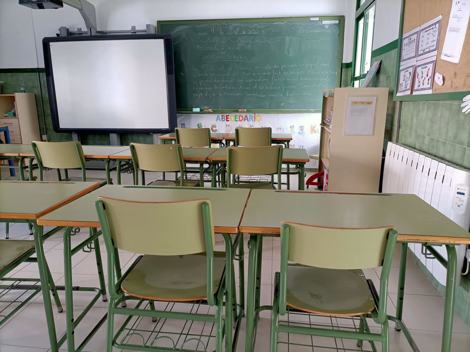 Más de 140.500 escolares de Infantil, Primaria y Educación Especial comienzan el curso este miércoles