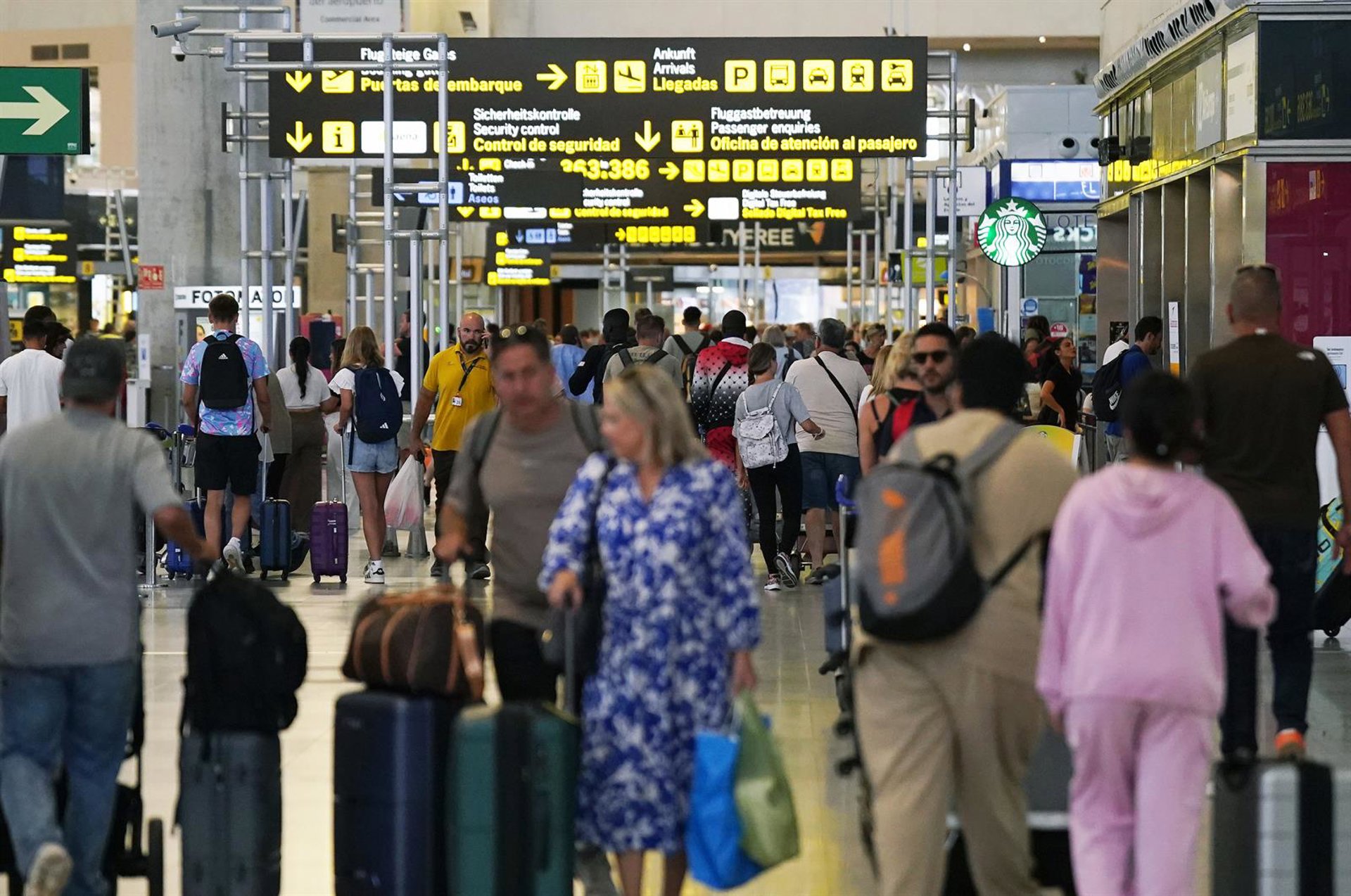 Aena licita las primeras asistencias técnicas para los trabajos de ampliación del aeropuerto