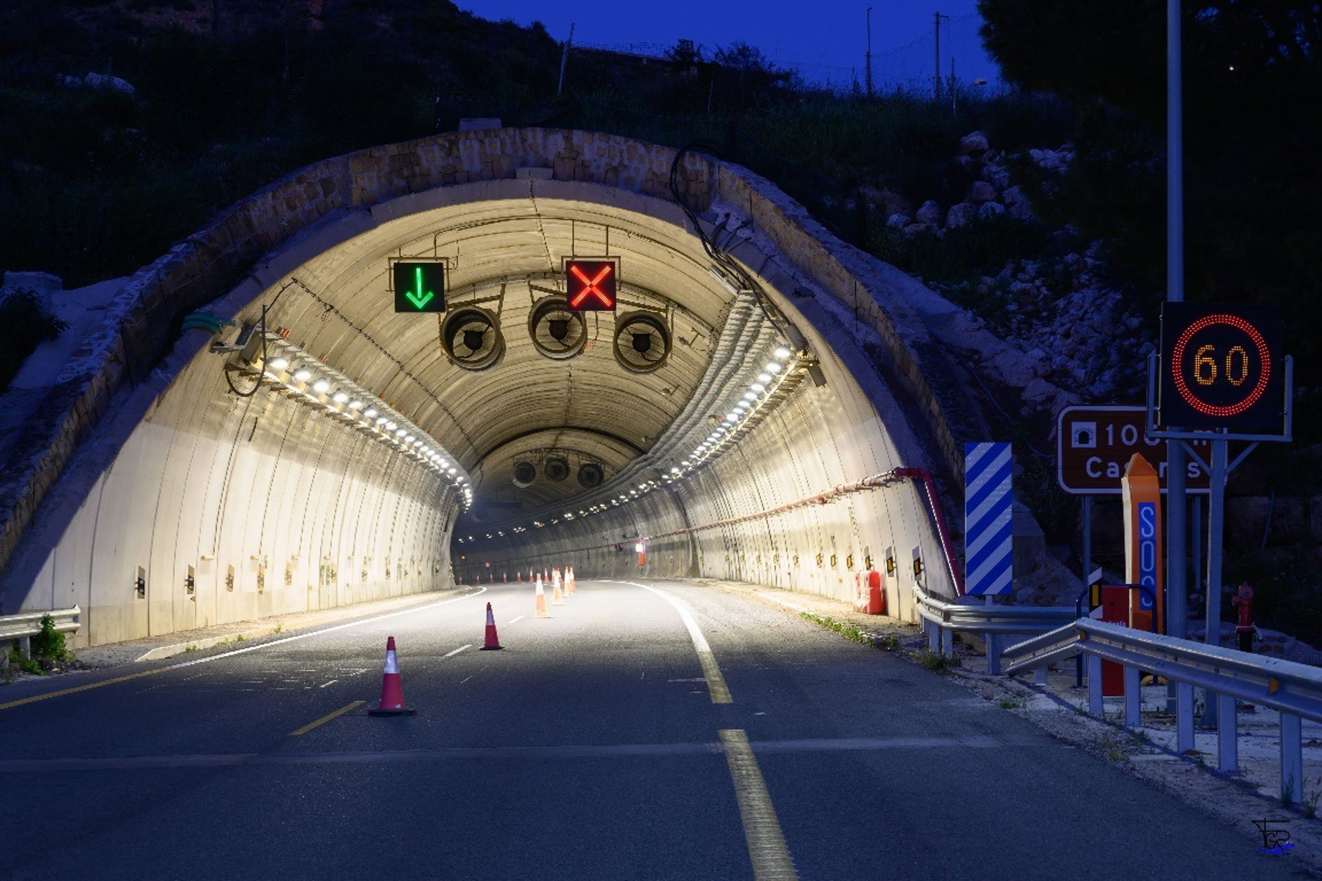 El Gobierno destina 42,6 millones a la modernización de 20 túneles en la autopista AP-7 entre Málaga y Guadiaro