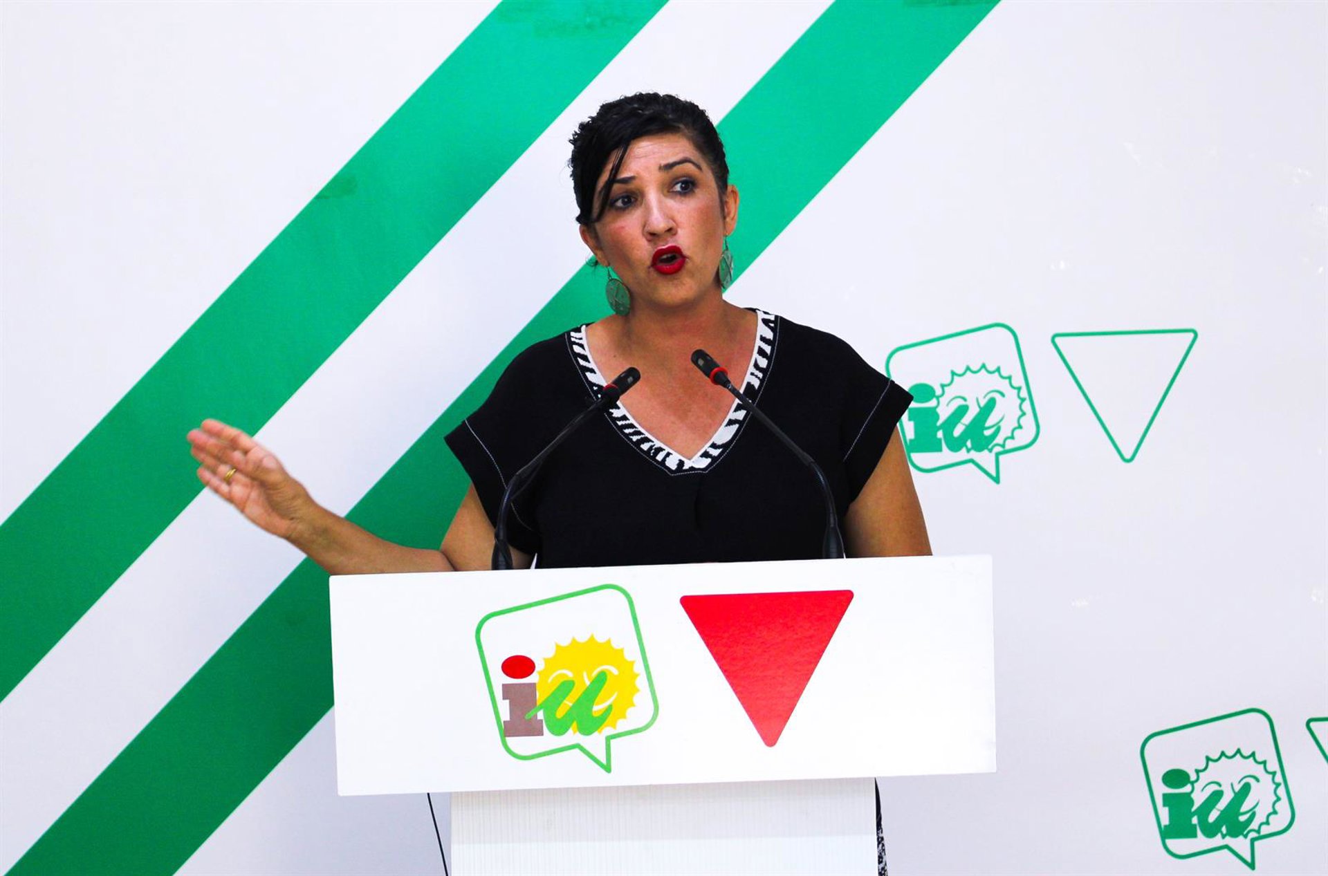 IU tacha los Presupuestos de la Junta de "pantomima" al no atender las "necesidades urgentes" de los malagueños