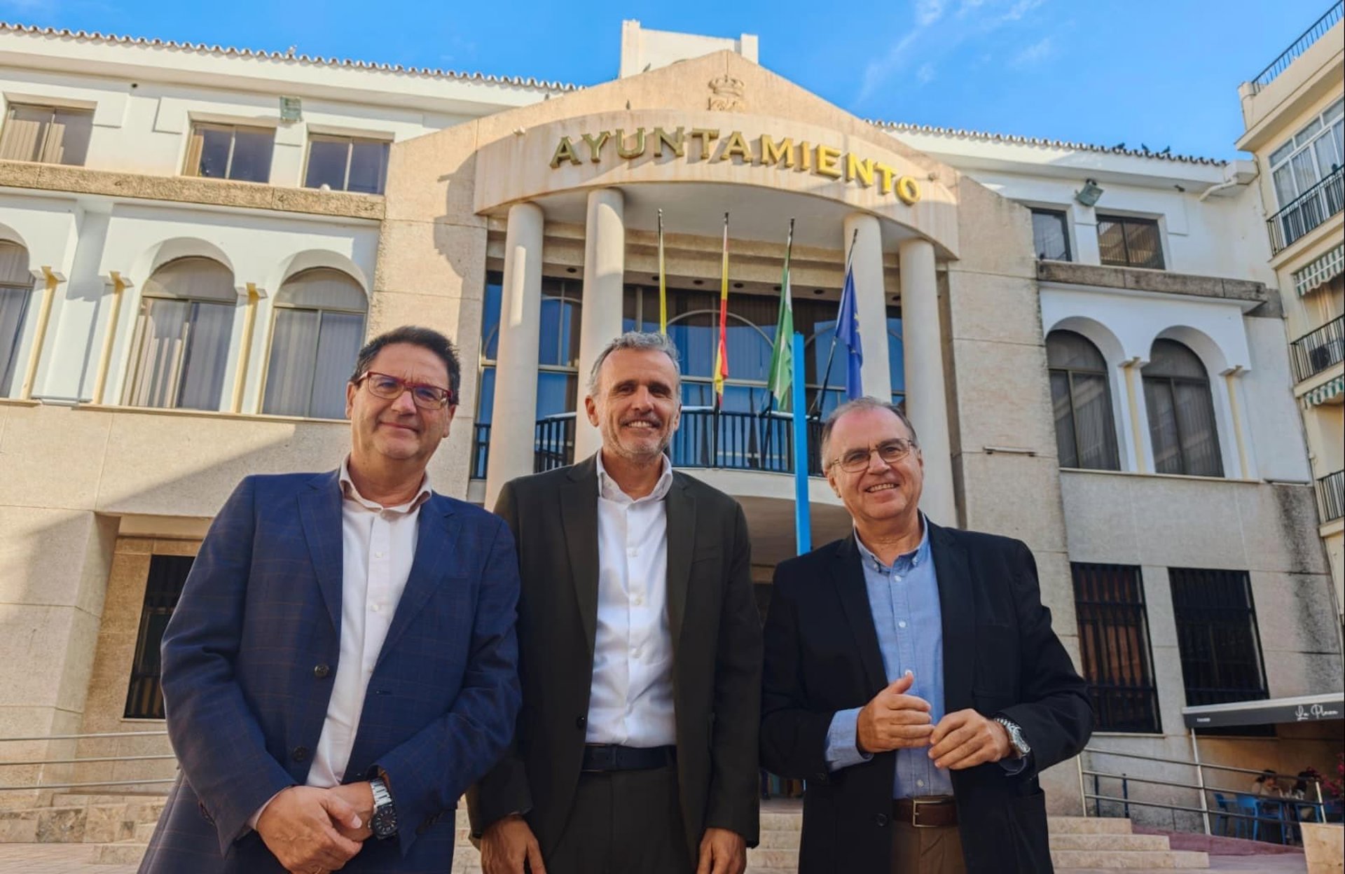 PSOE critica "el abandono" de la Junta y pide que "el metro llegue hasta Rincón de la Victoria cuanto antes"