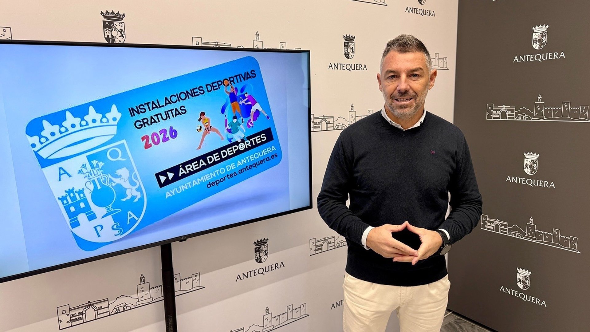 Antequera abre plazo para pedir tarjeta deportiva municipal que mantiene la gratuidad del uso de instalaciones