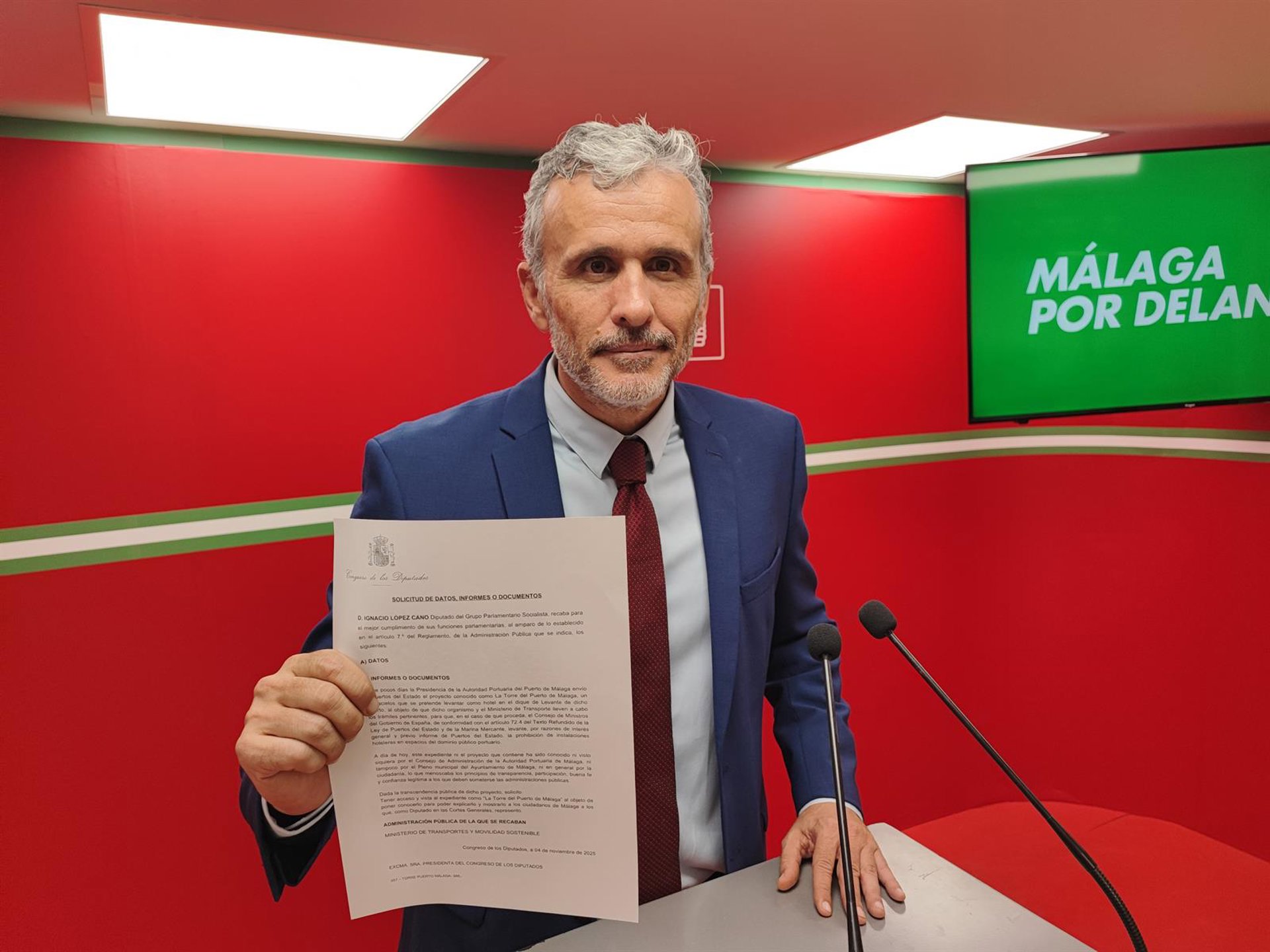El PSOE solicita al Gobierno acceso al expediente del proyecto de la torre del Puerto