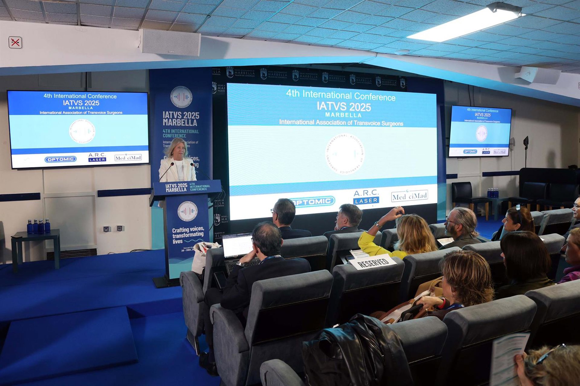 Especialistas participan en Marbella en la IV Conferencia Internacional sobre Cirugía del Cambio de Tono Vocal