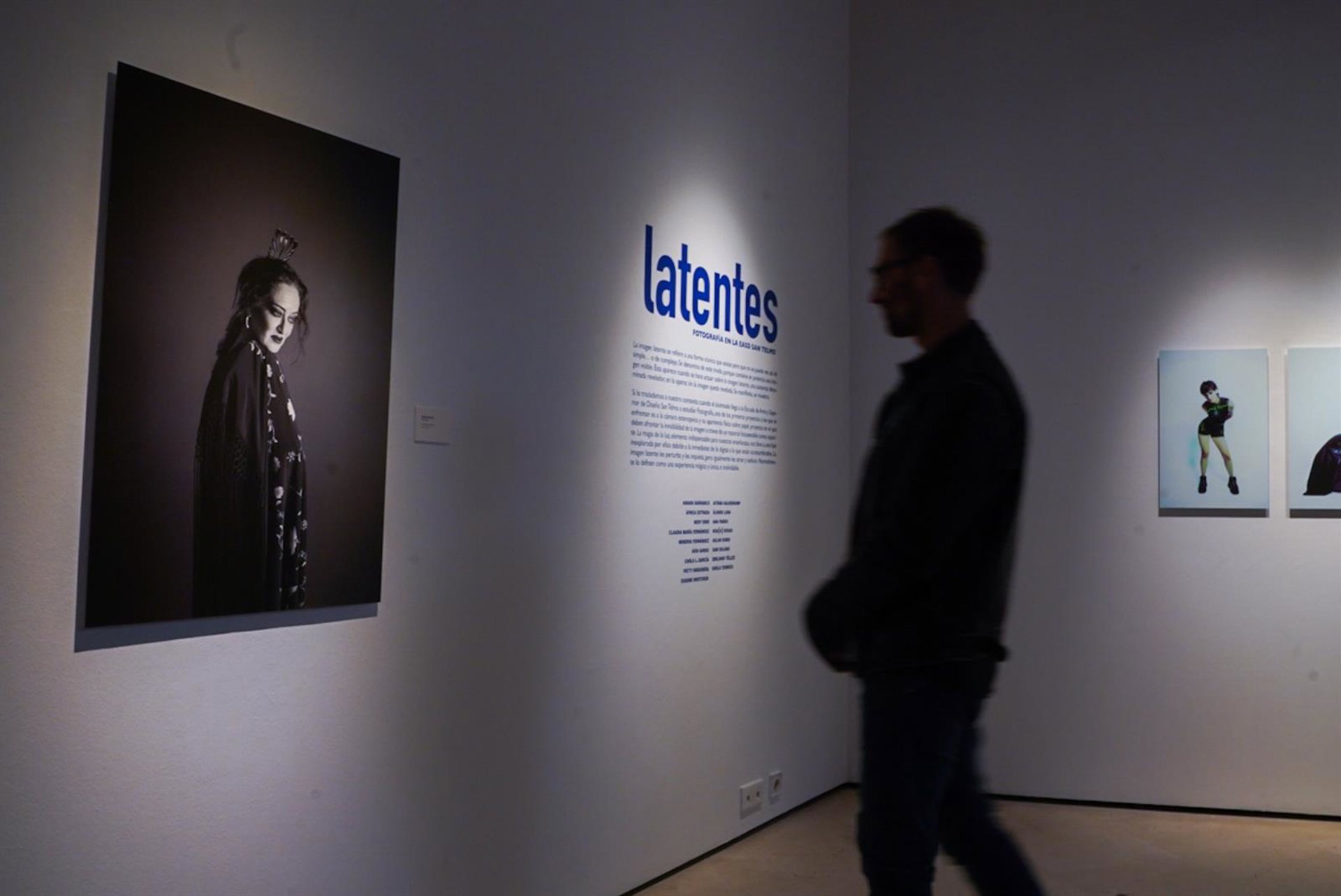 La exposición fotográfica 'Latentes' reúne el Trabajo Final de Estudios del alumnado de la EASD San Telmo