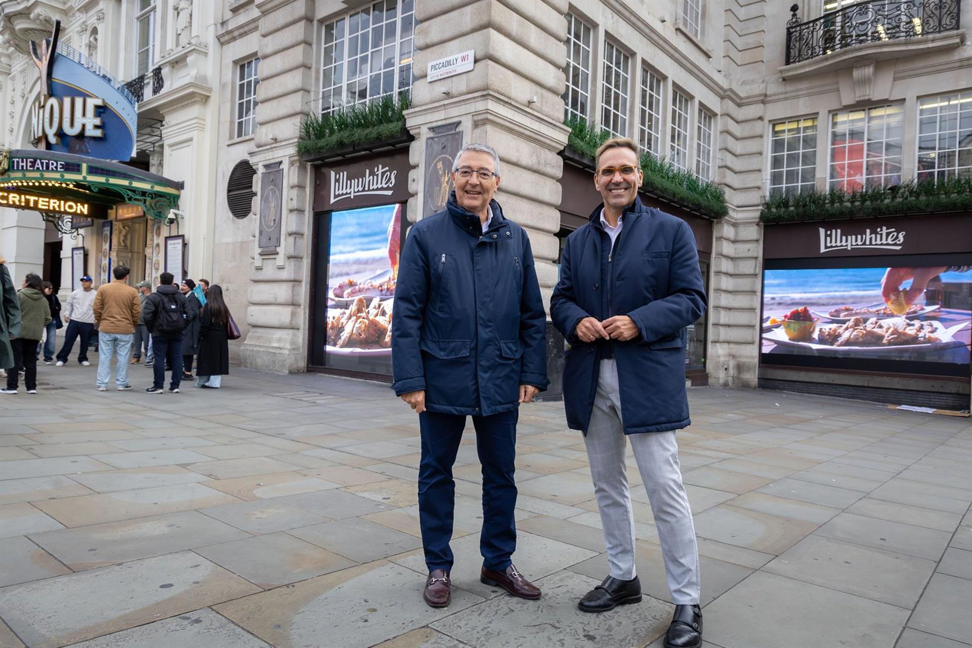 Rincón de la Victoria se promociona en pantallas de Picadilly Circus de Londres en el marco de la WTM