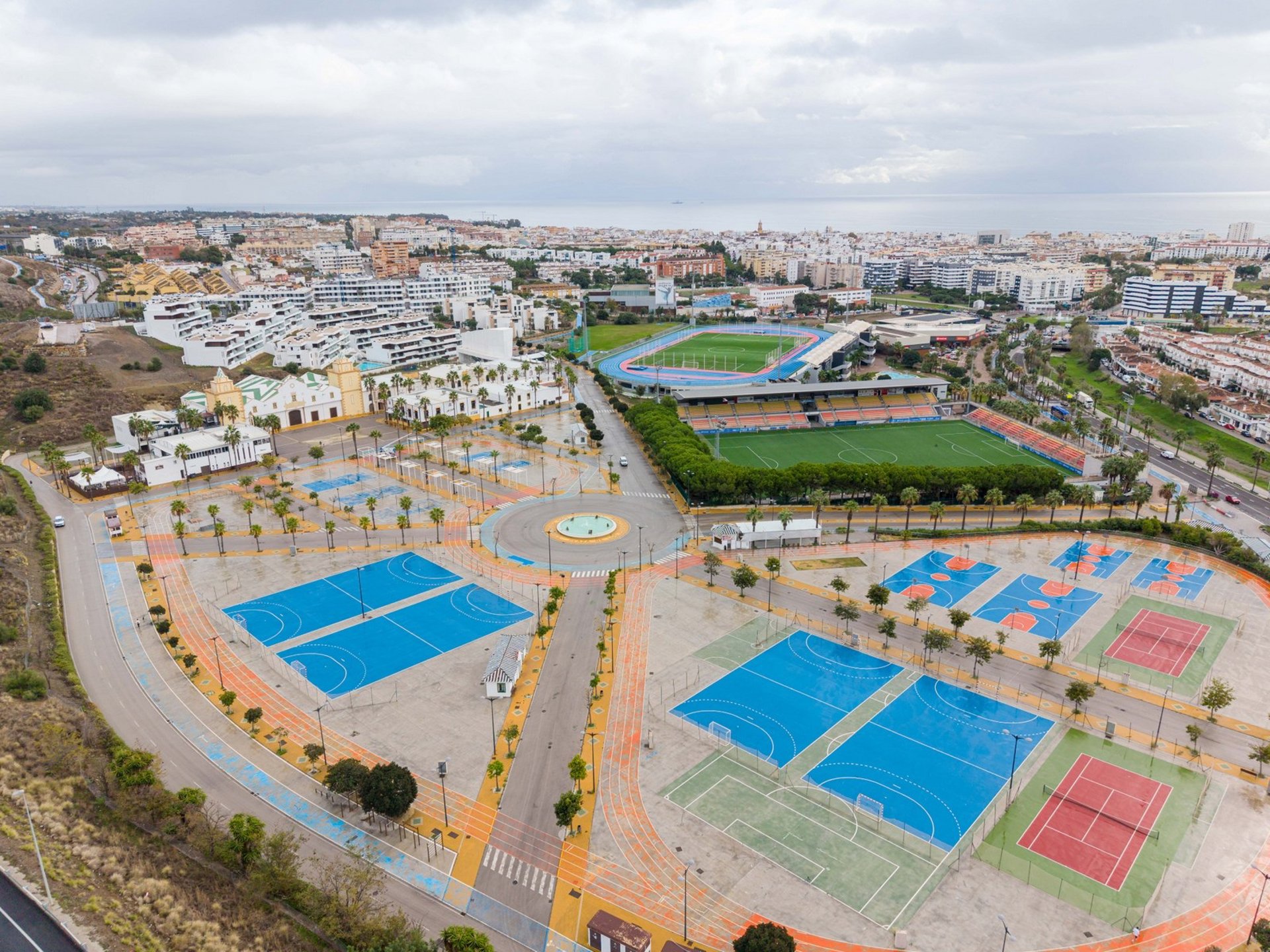 Ayuntamiento de Estepona saca a licitación la concesión de cinco nuevas casetas en el Parque Ferial y Deportivo