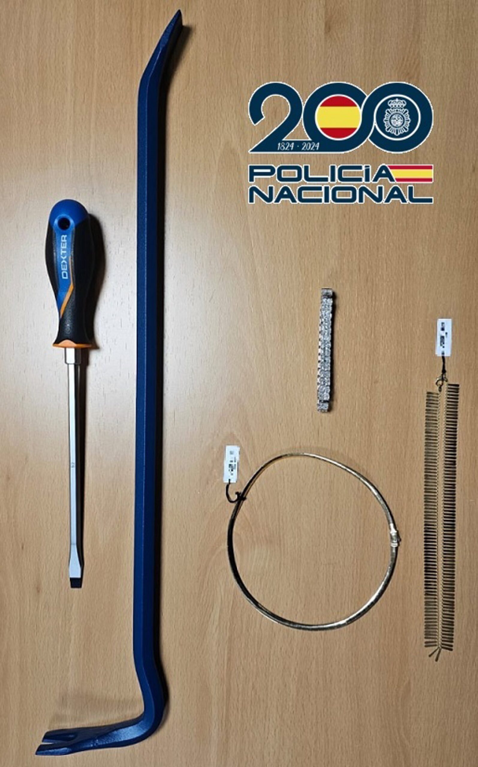 Detenido por robar en una joyería en Marbella cuatro gargantillas de oro valoradas en 13.000 euros