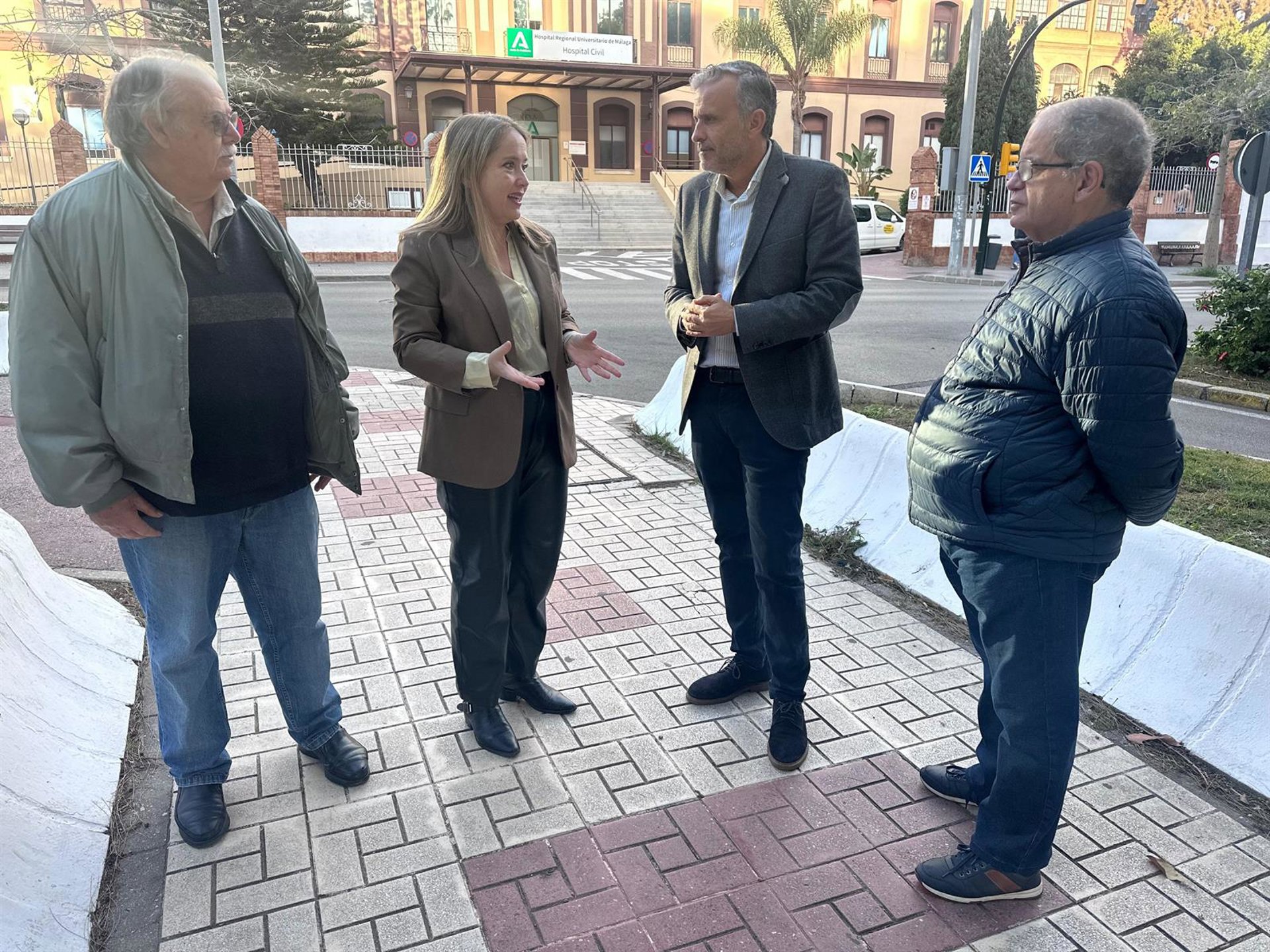 El PSOE presenta enmiendas al presupuesto andaluz para contratar personal sanitario