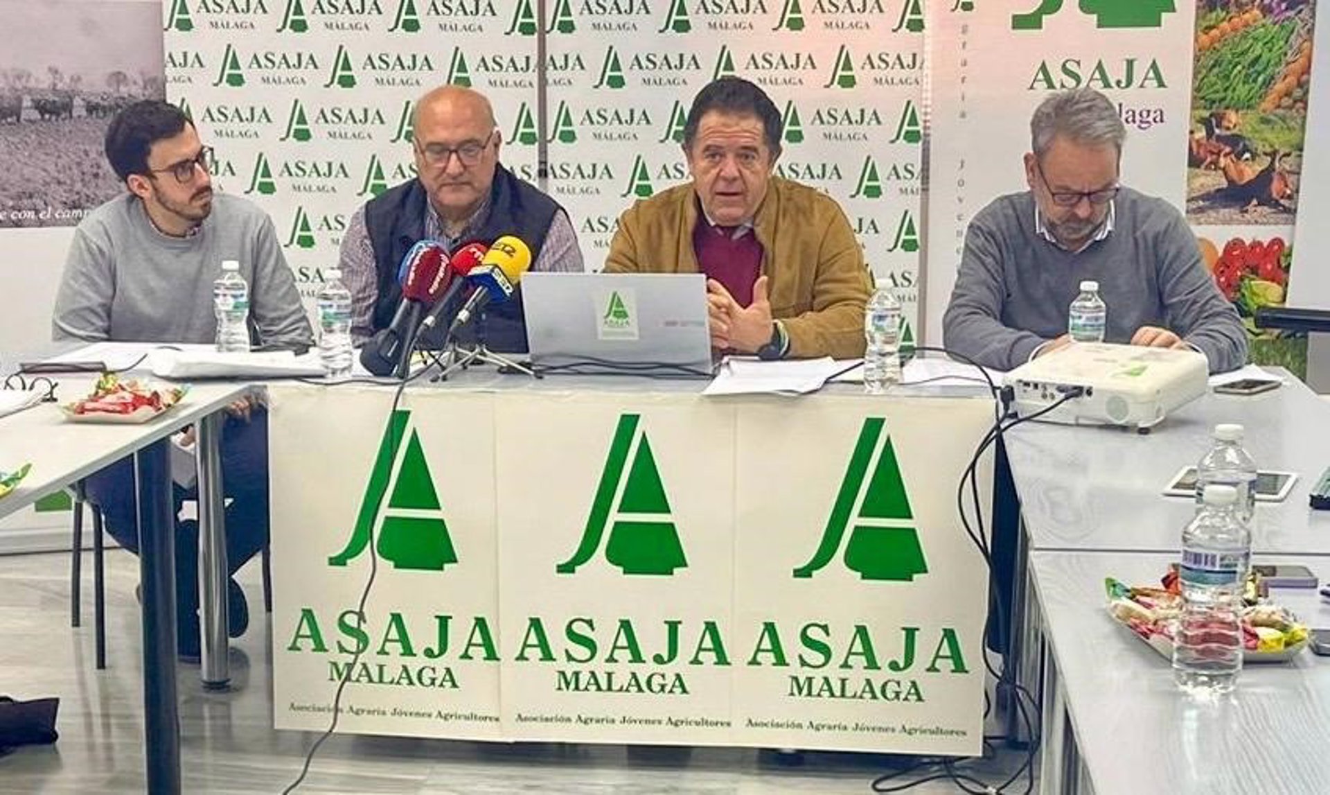 El sector agrario factura 633,48 millones de euros en 2025 y las secuelas de la sequía "siguen haciendo mella"
